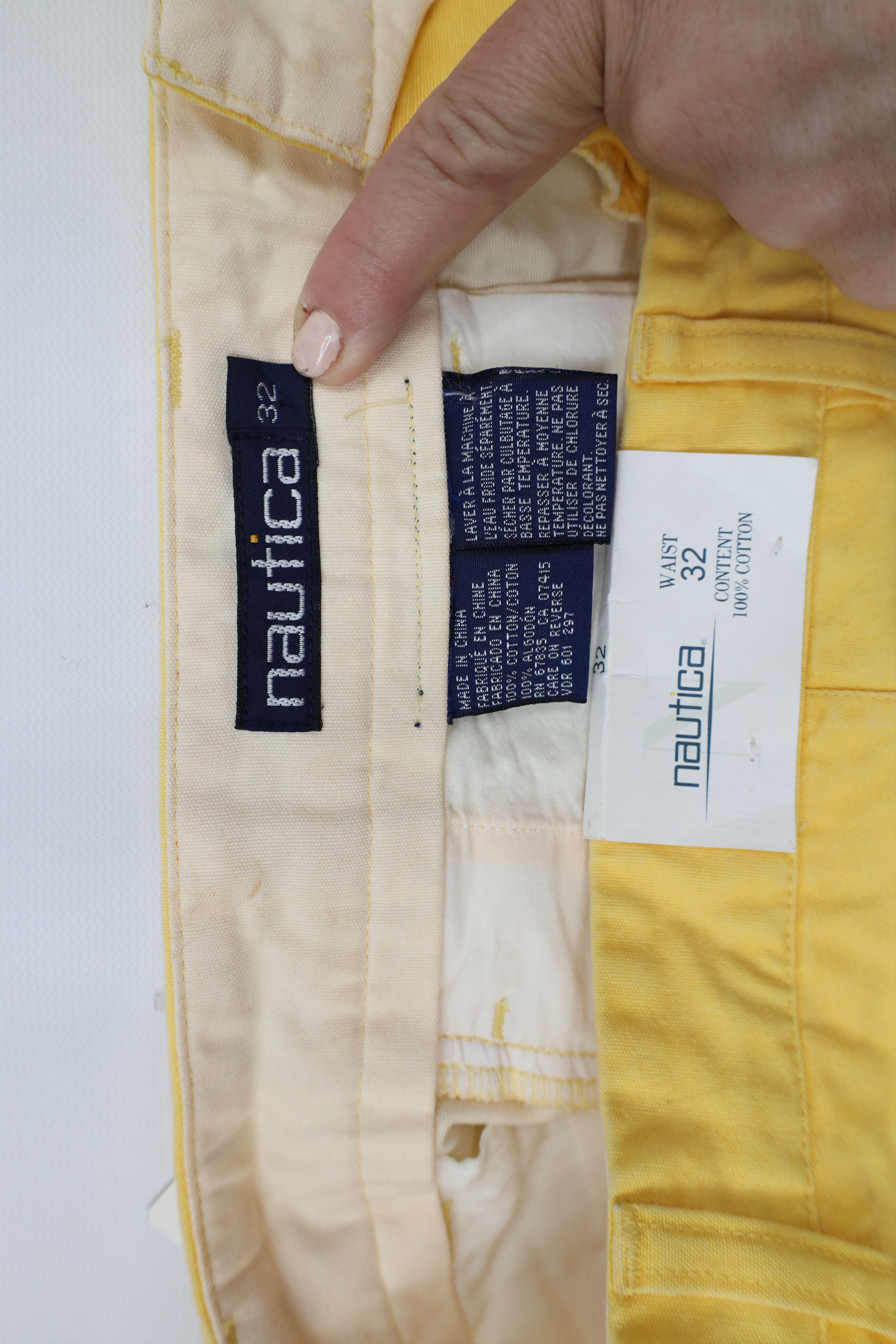 Nautica × Vintage Deadstock Vintage 90s Nautica Above Knee Chino Shorts Yellow Size US 32 / EU 48 - 9 Thumbnail