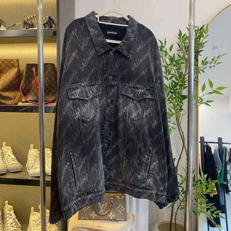 Balenciaga Balenciaga denim jacket Size US XL / EU 56 / 4 - 1 Thumbnail