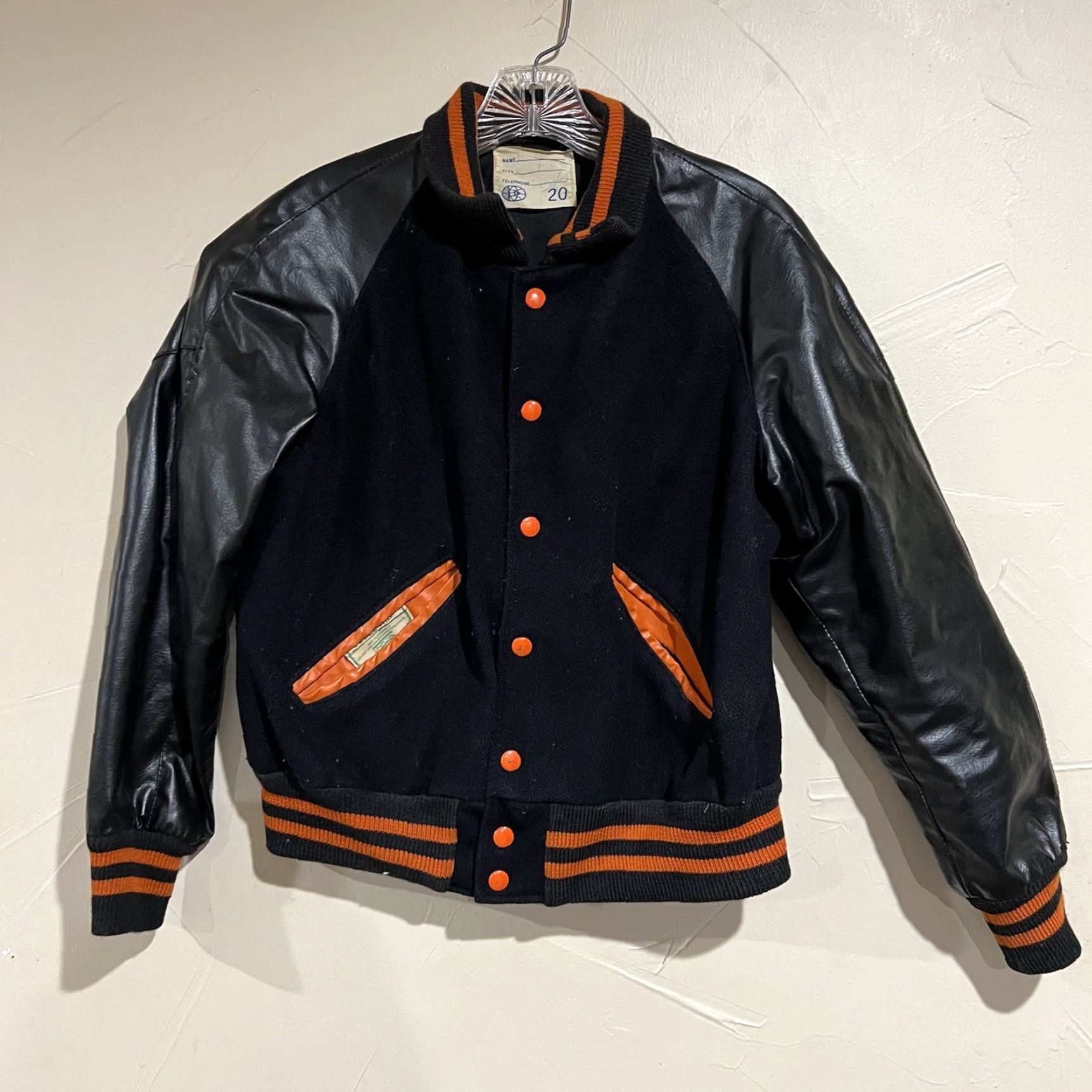 Vintage VINTAGE Blank Varsity Jacket Wool Size 20 Men Black Varsity Jacket 20 Mens Size US XXL / EU 58 / 5 - 2 Thumbnail