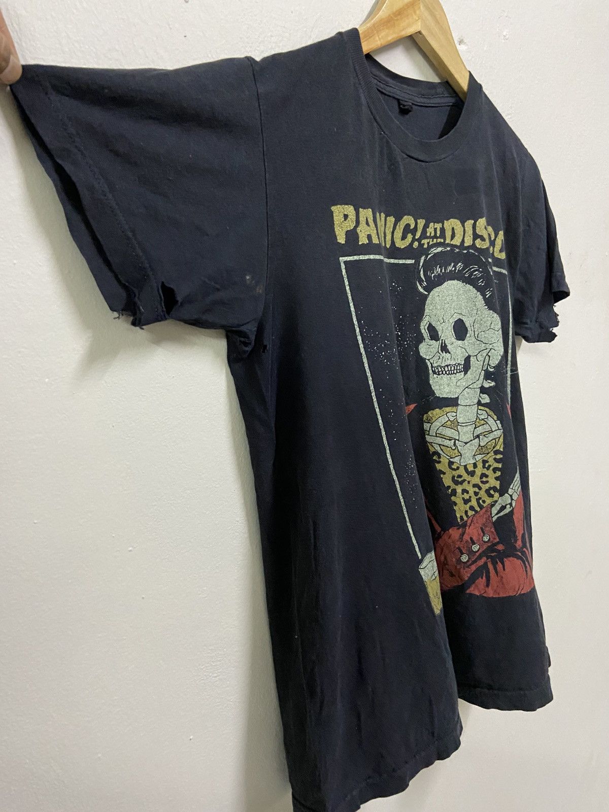 Vintage Panic! At the Disco tee Size US XS / EU 42 / 0 - 3 Thumbnail