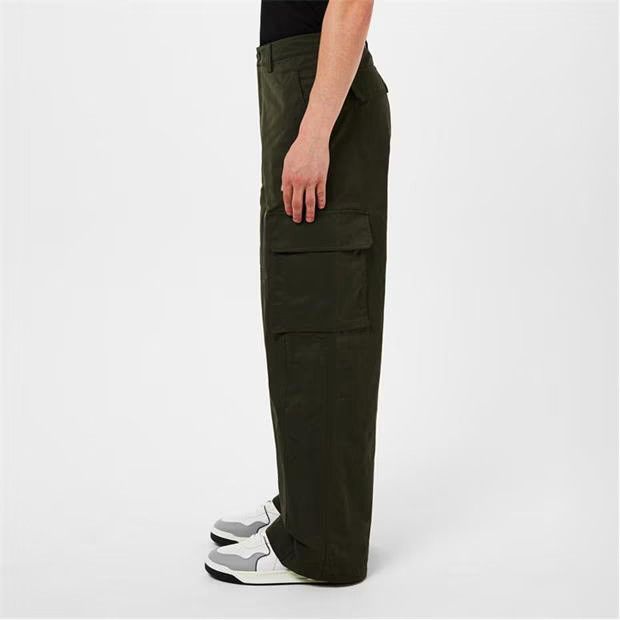 Valentino o1g2r1mq0724 Cargo Trousers in Olive Size US 34 / EU 50 - 4 Thumbnail