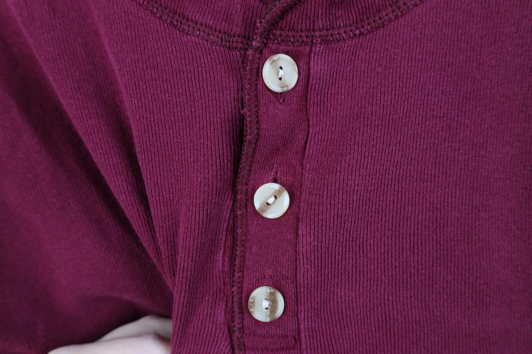 Vintage Vintage 90s Streetwear Ribbed Knit Henley T-Shirt Red Size US M / EU 48-50 / 2 - 5 Thumbnail