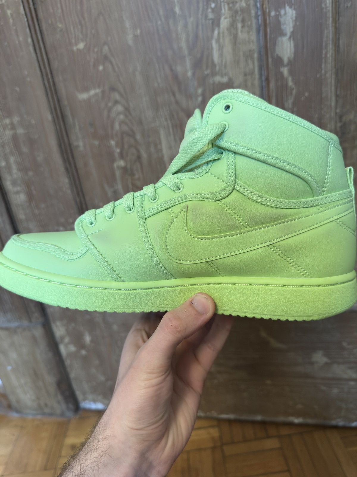 Nike Nike green jordans Size US 6.5 / EU 39-40 - 10 Thumbnail