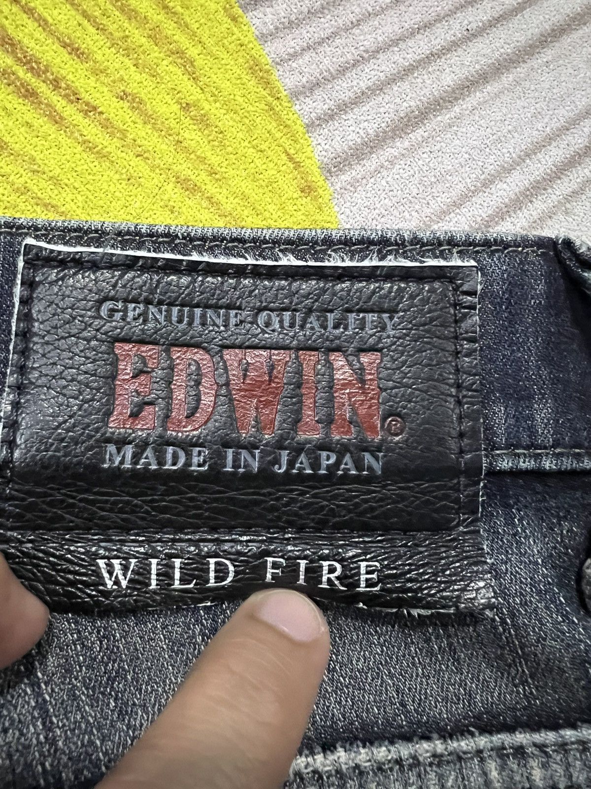 Edwin × Japanese Brand EDWIN WILD FIRE FADED BLACK DISTRESSED JEANS Size US 31 - 15 Thumbnail