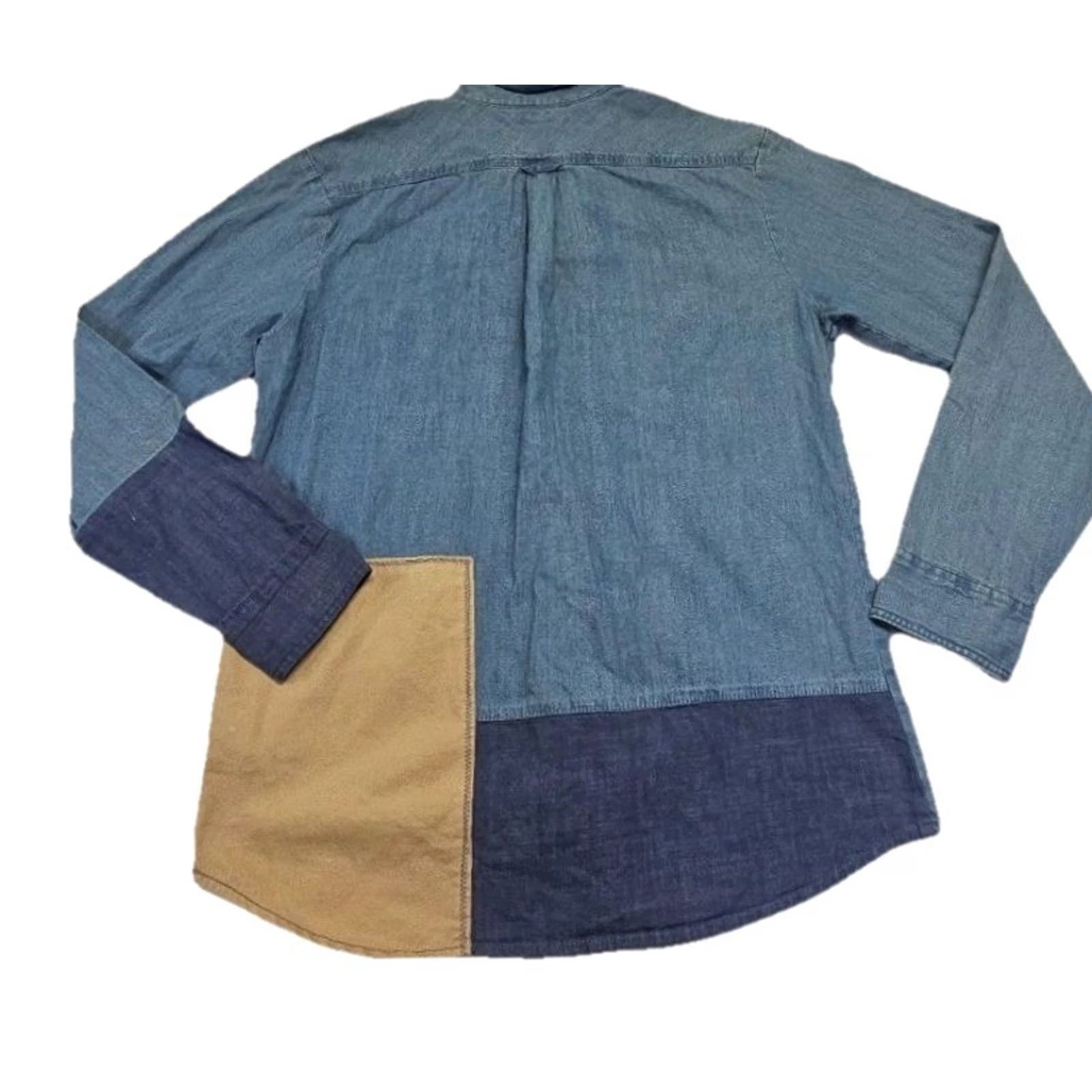 Levi's Levi’s Patchwork Chambray Shirt Mens L Colorblock Denim Button Up Workwear Size US L / EU 52-54 / 3 - 7 Thumbnail