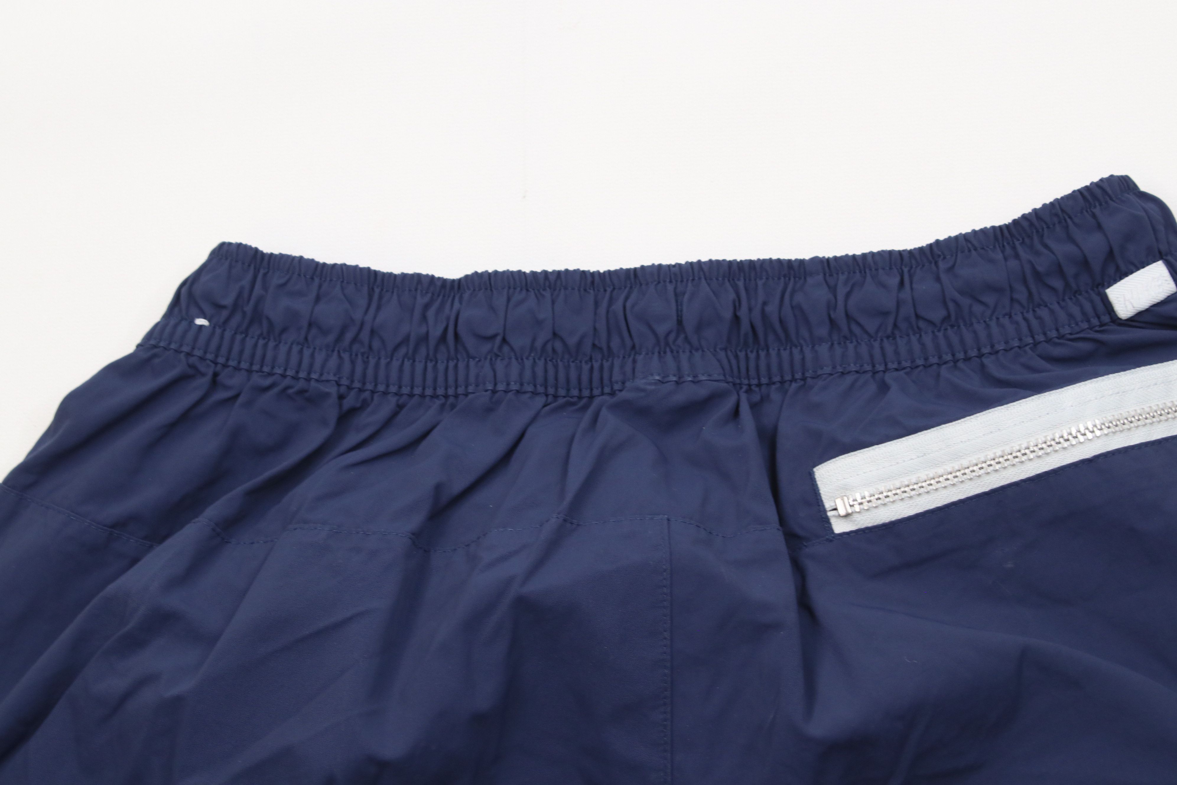 Nike Vintage Y2K Nike Above Knee Windbreaker Cargo Shorts Blue Size US 36 / EU 52 - 11 Thumbnail