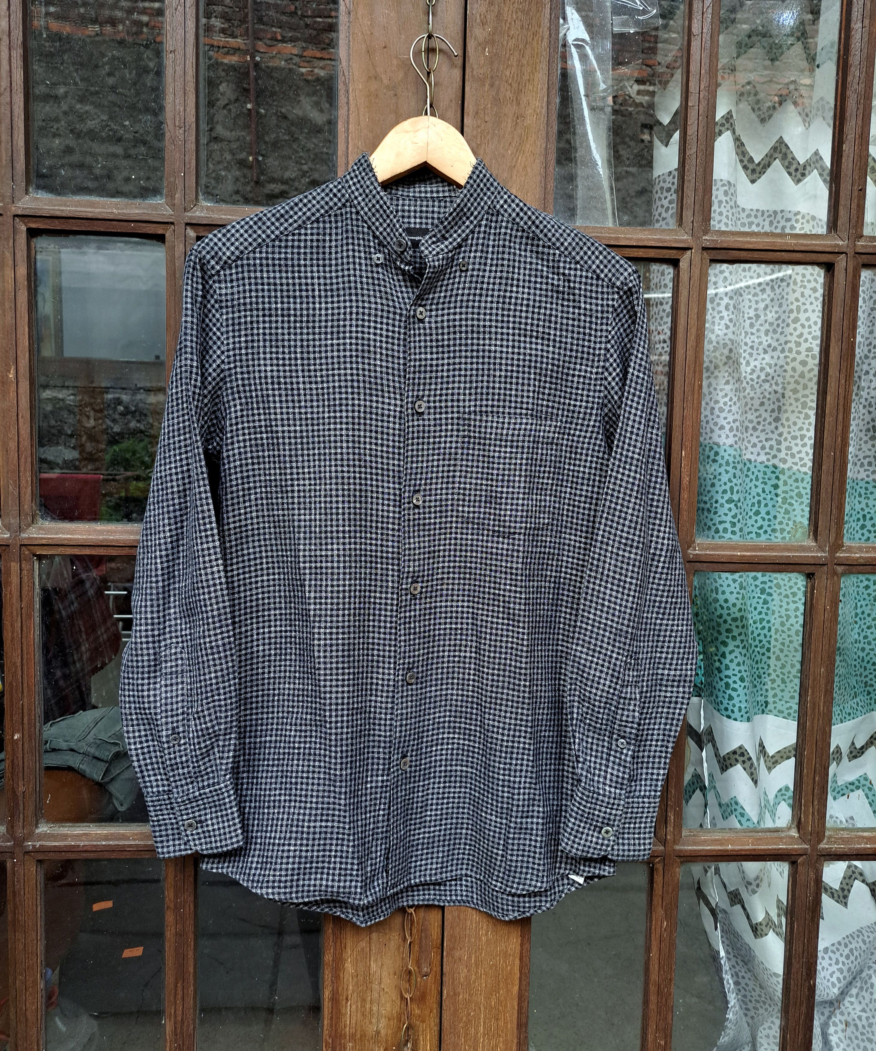 Ermenegildo Zegna Ermenegildo Zegna Button down Shirts Long Sleeve Size US S / EU 44-46 / 1 - 1 Thumbnail