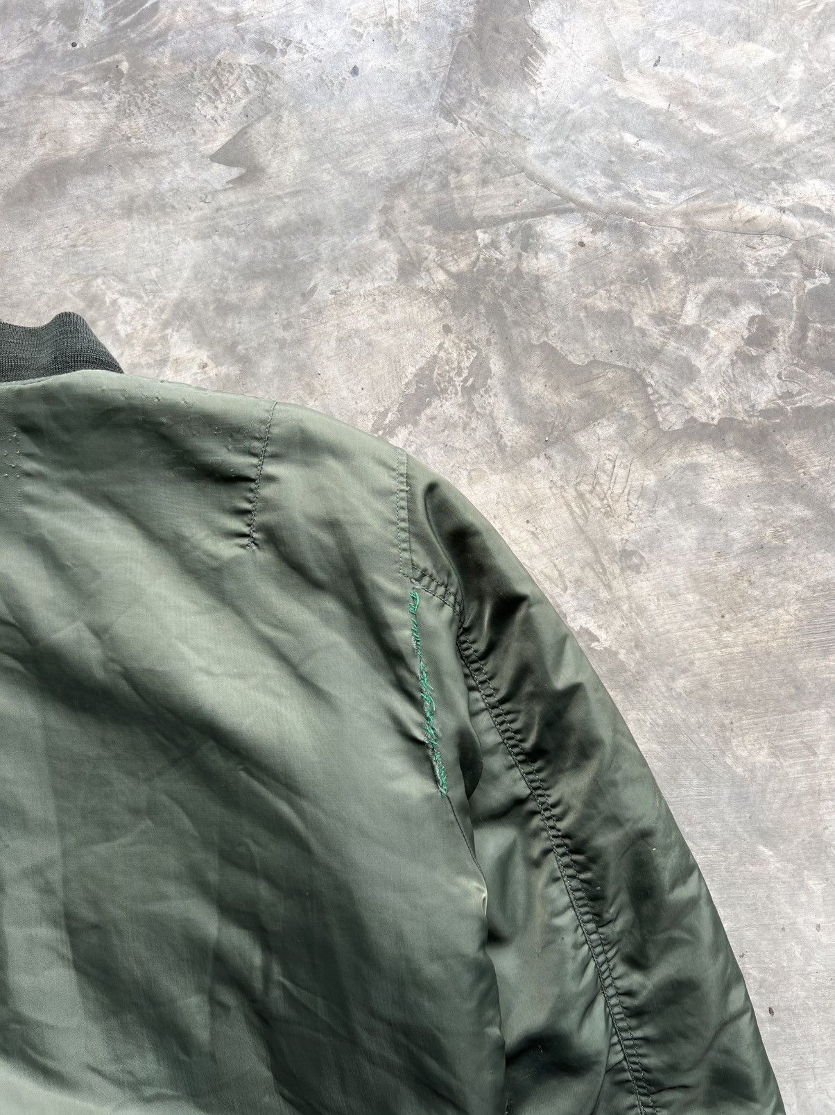 Vintage Vintage 90s Distressed Flying Bomber Jacket Size US M / EU 48-50 / 2 - 12 Thumbnail