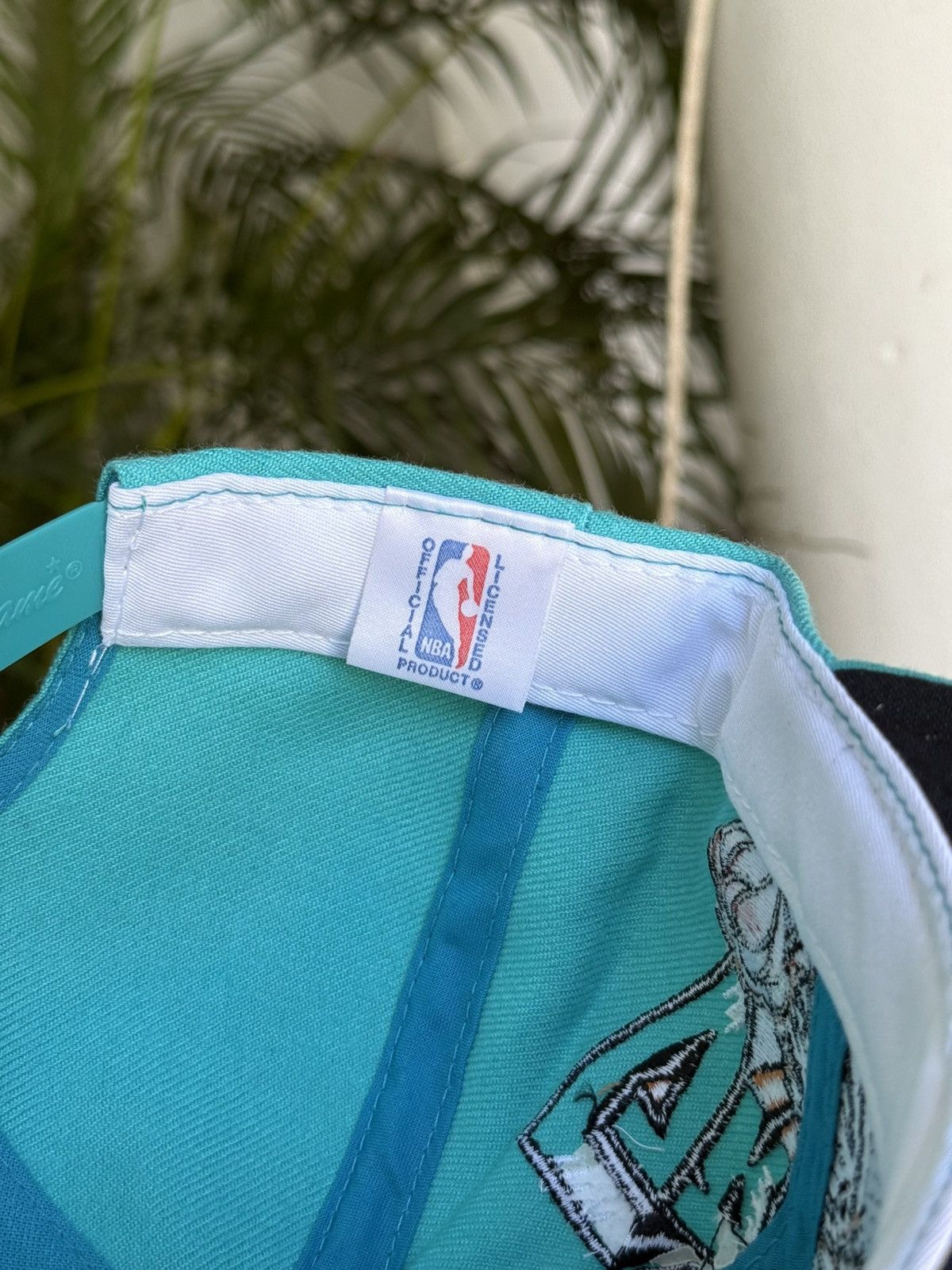 Vintage Vintage 90s Vancouver Grizzlies Snapback Big Logo The Game Size ONE SIZE - 7 Thumbnail