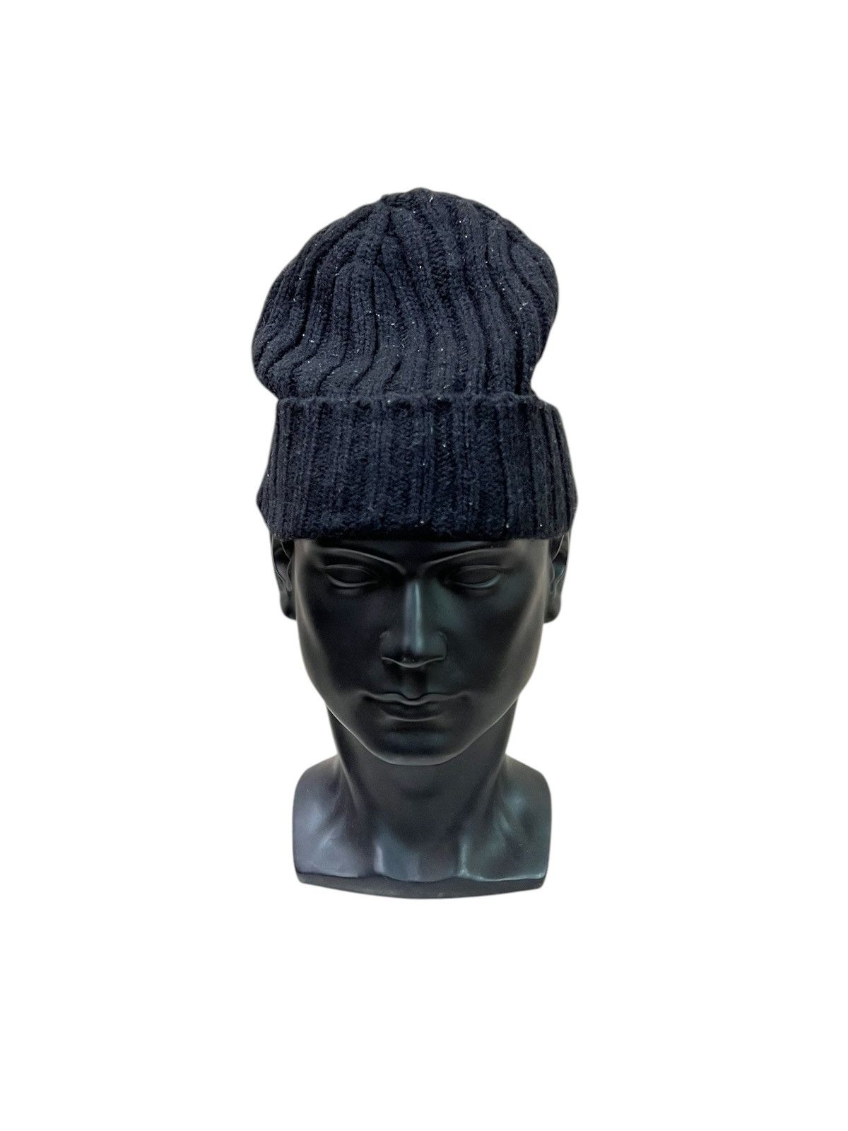 Japanese Brand Japanese brand Uniqlo Crochet Beanie Hats Size ONE SIZE - 1 Thumbnail