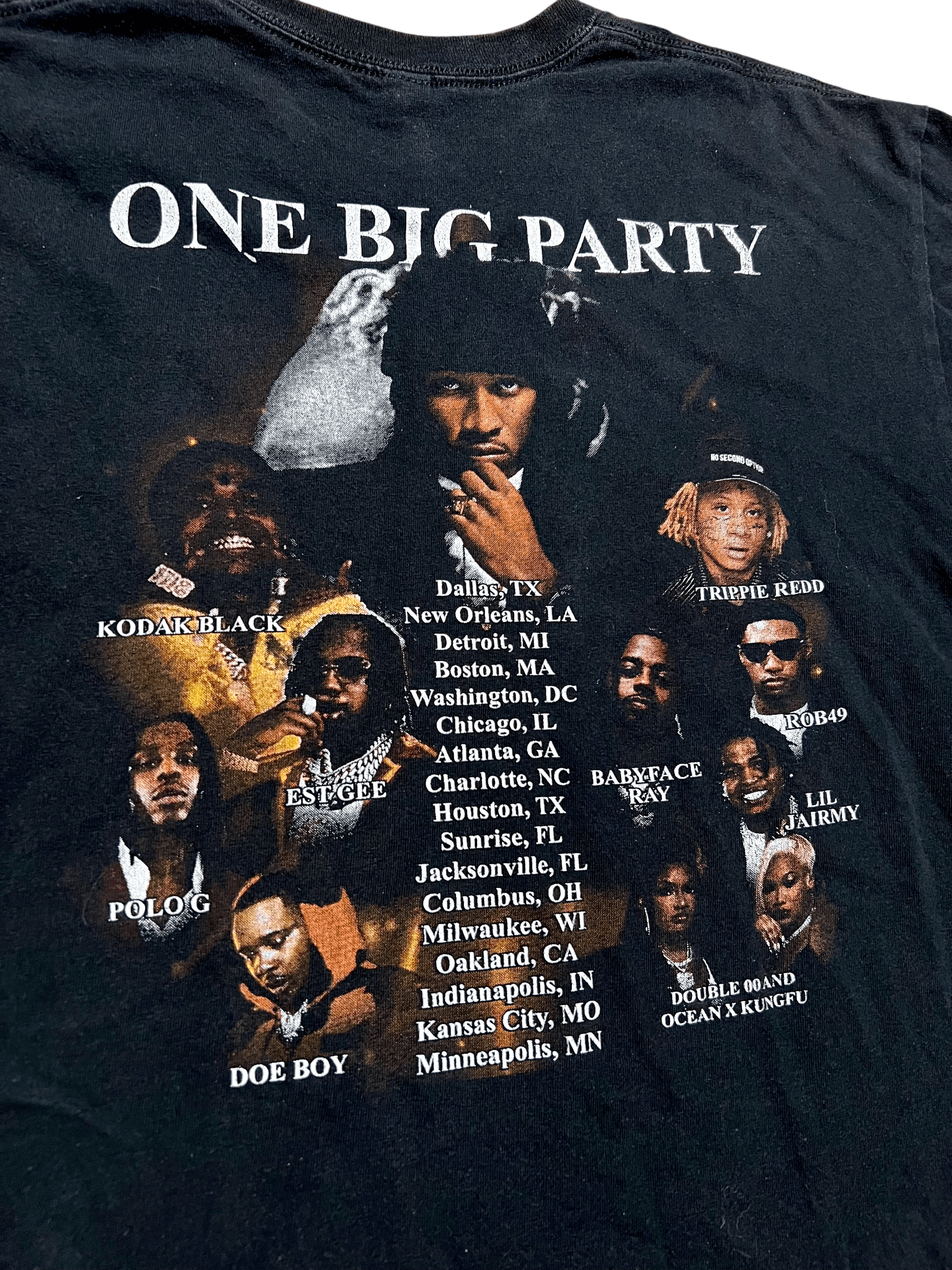 Gildan Future One Big Party Rap Concert Tour Black Graphic T-Shirt Size US XL / EU 56 / 4 - 4 Thumbnail