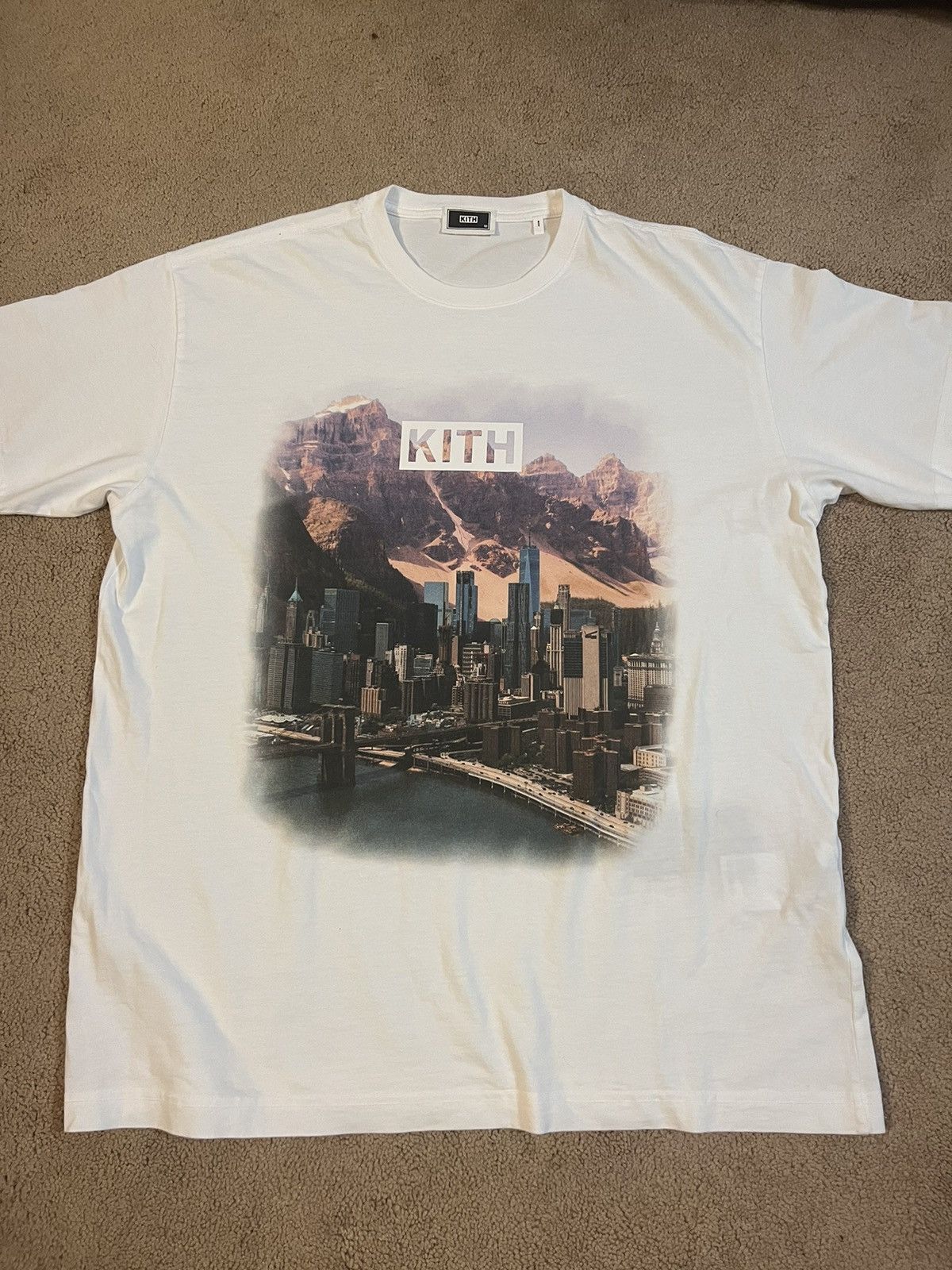 Kith Kith Moraine Lake Vintage White Medium | Grailed