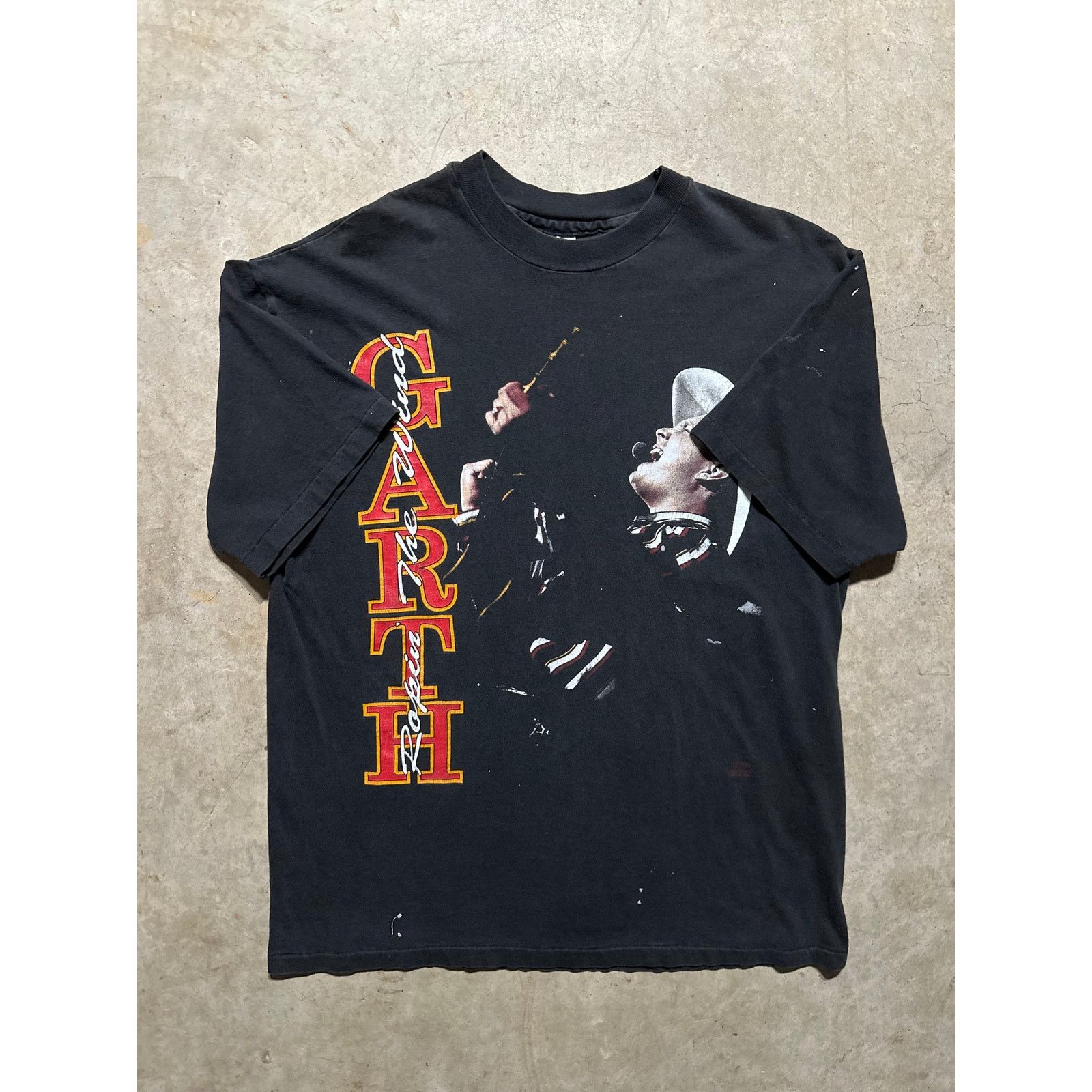 Band Tees × Hanes × Vintage Vintage Garth Brooks White Band
