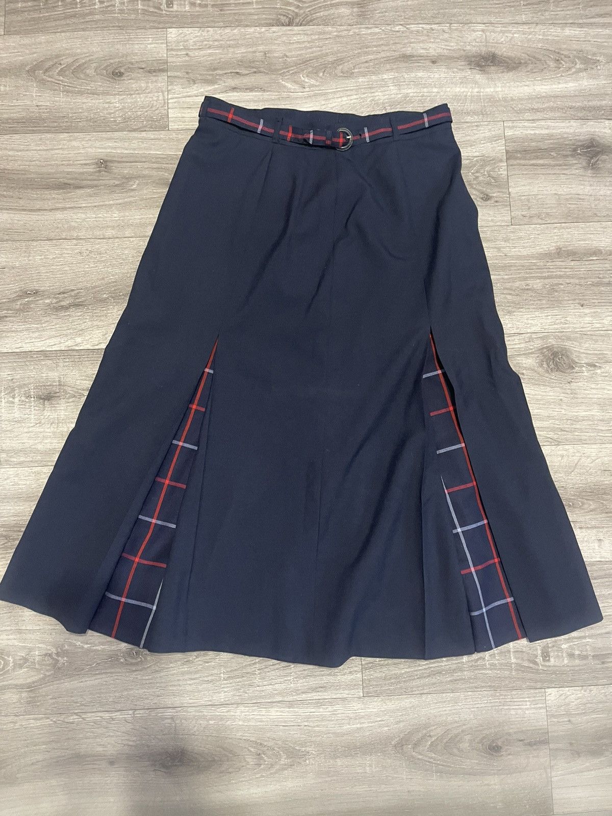 image of Burberrys Vintage Navy Nova Check Wool Belted Skirt Size S in Blue, Women's