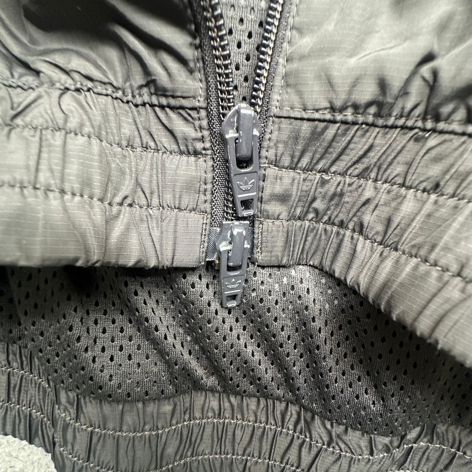 Adidas Adidas Originals Camo Windbreaker Hooded Jacket Large Size US L / EU 52-54 / 3 - 13 Thumbnail