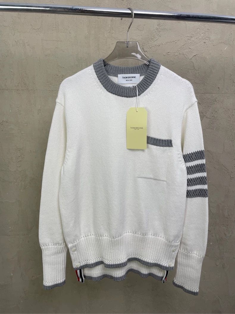 Thom Browne Thom browne White four-striped round-neck knitted sweater 2 Size US XXS / EU 40 - 1 Thumbnail