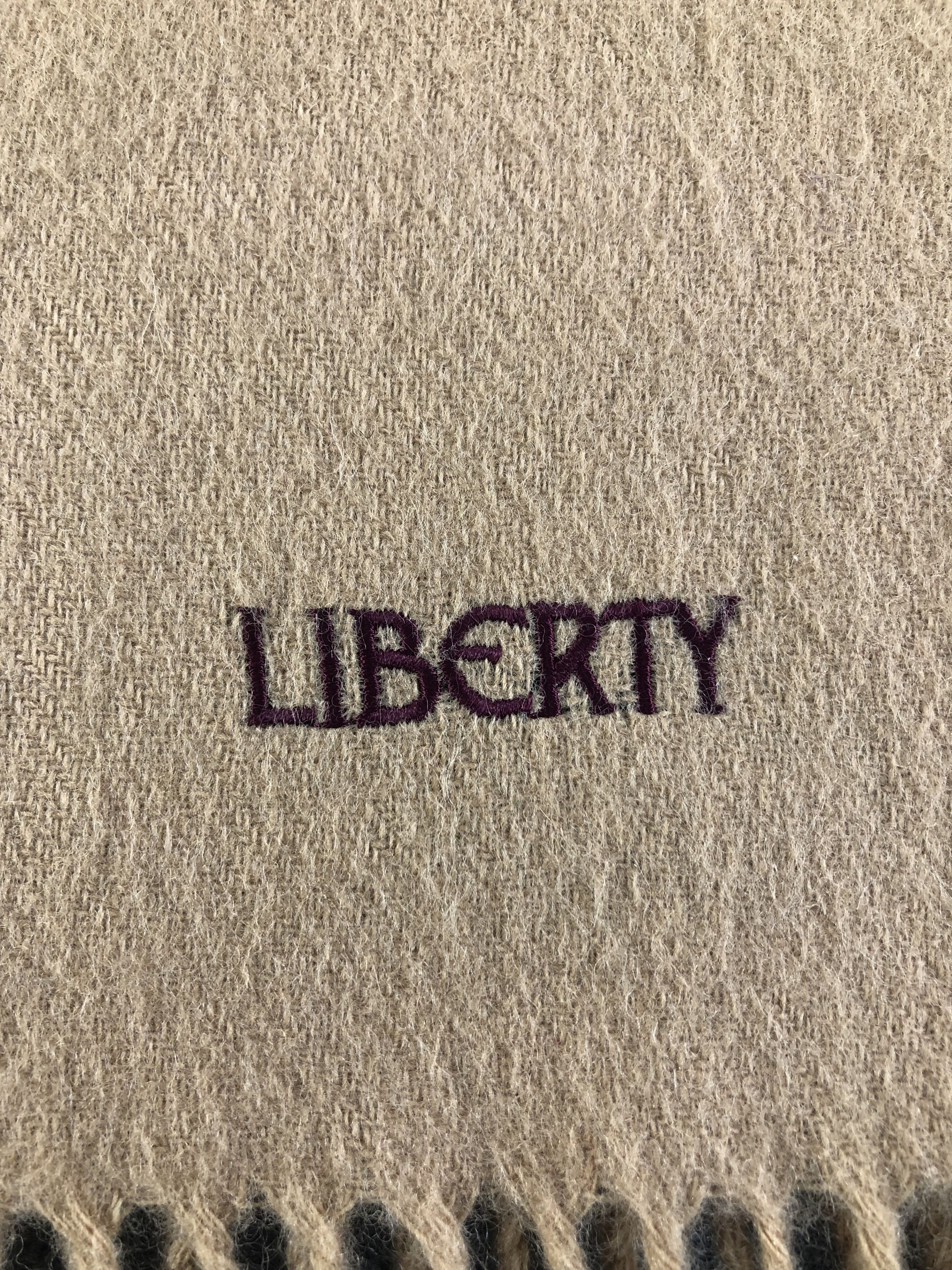 Liberty Liberty Lambswool Scarf / Muffler / Neckwear Size ONE SIZE - 4 Thumbnail