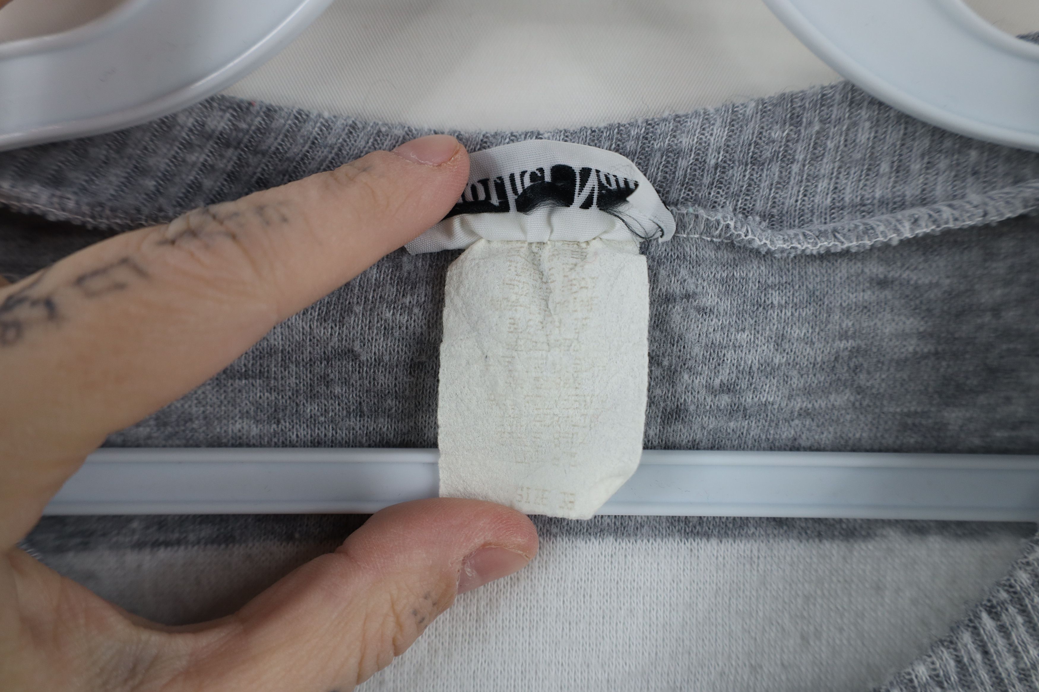 Vintage Vintage 90s Streetwear Block Fleece Crewneck Sweatshirt Size L / US 10 / IT 46 - 9 Thumbnail