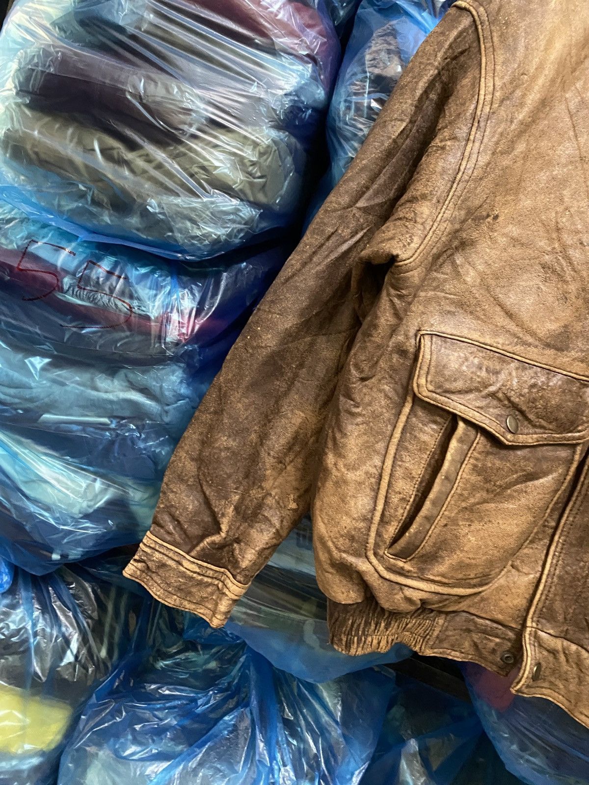 Other Vario Max Distressed Leather Bomber Jacket - Brown Aviator Size US M / EU 48-50 / 2 - 7 Thumbnail