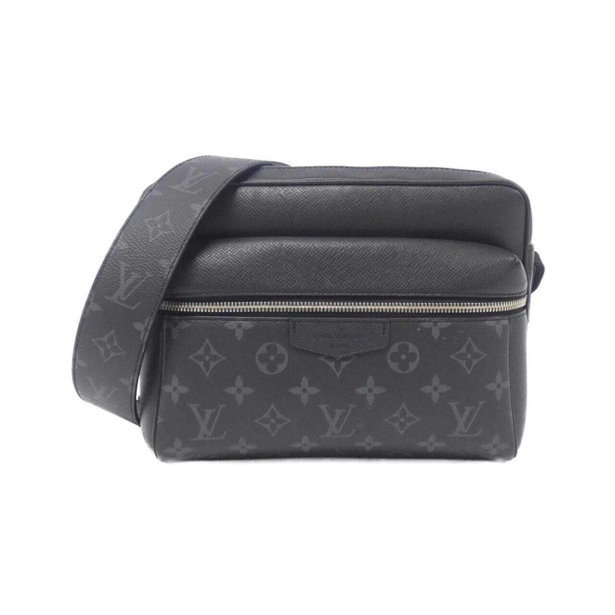 Louis Vuitton Louis Vuitton Taiga Lama Outdoor Messenger PM M30233 Shoulder Bag Size ONE SIZE - 1 Thumbnail