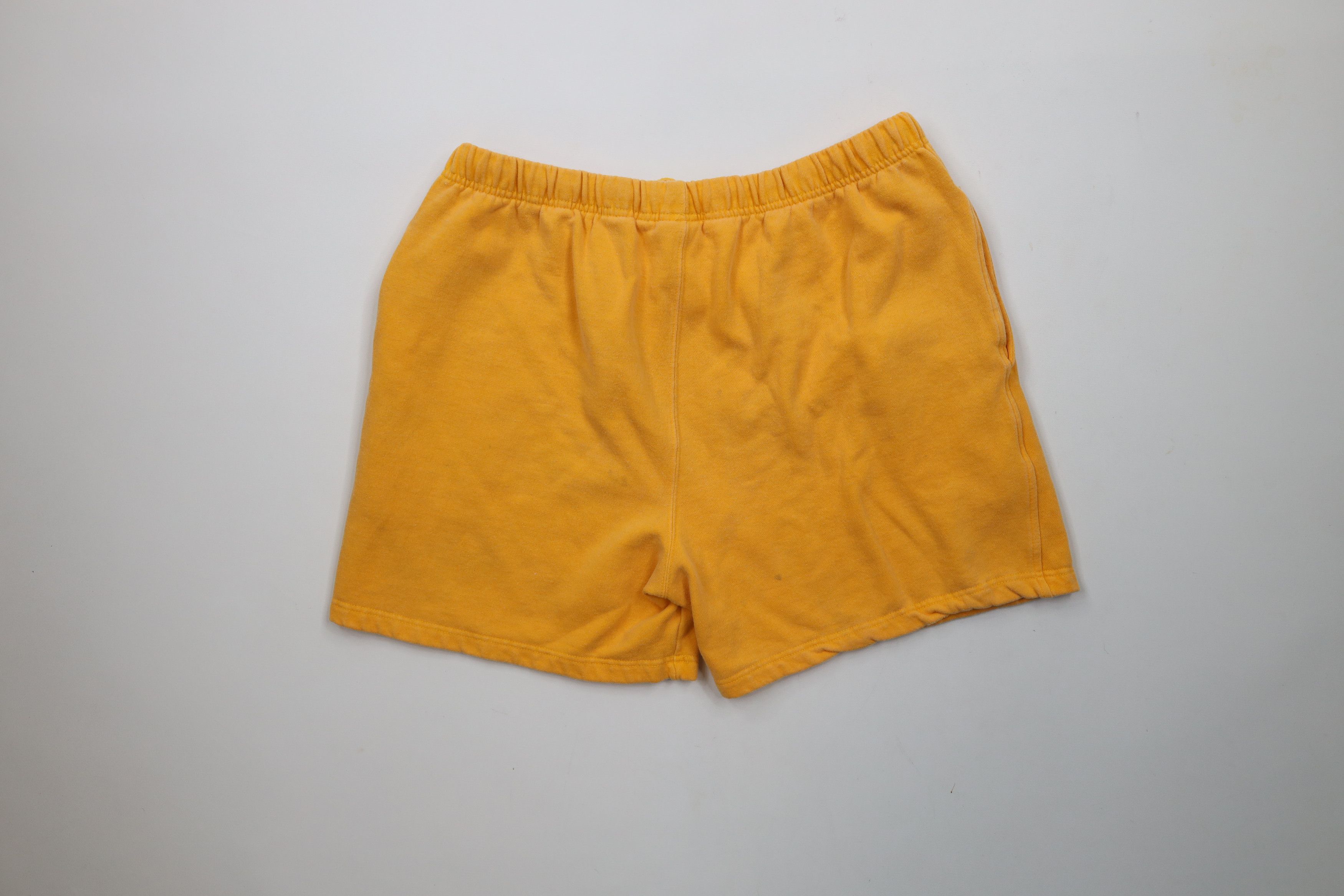 Vintage Vintage 90s Streetwear Above Knee Sweatpants Shorts USA Size US 34 / EU 50 - 8 Thumbnail