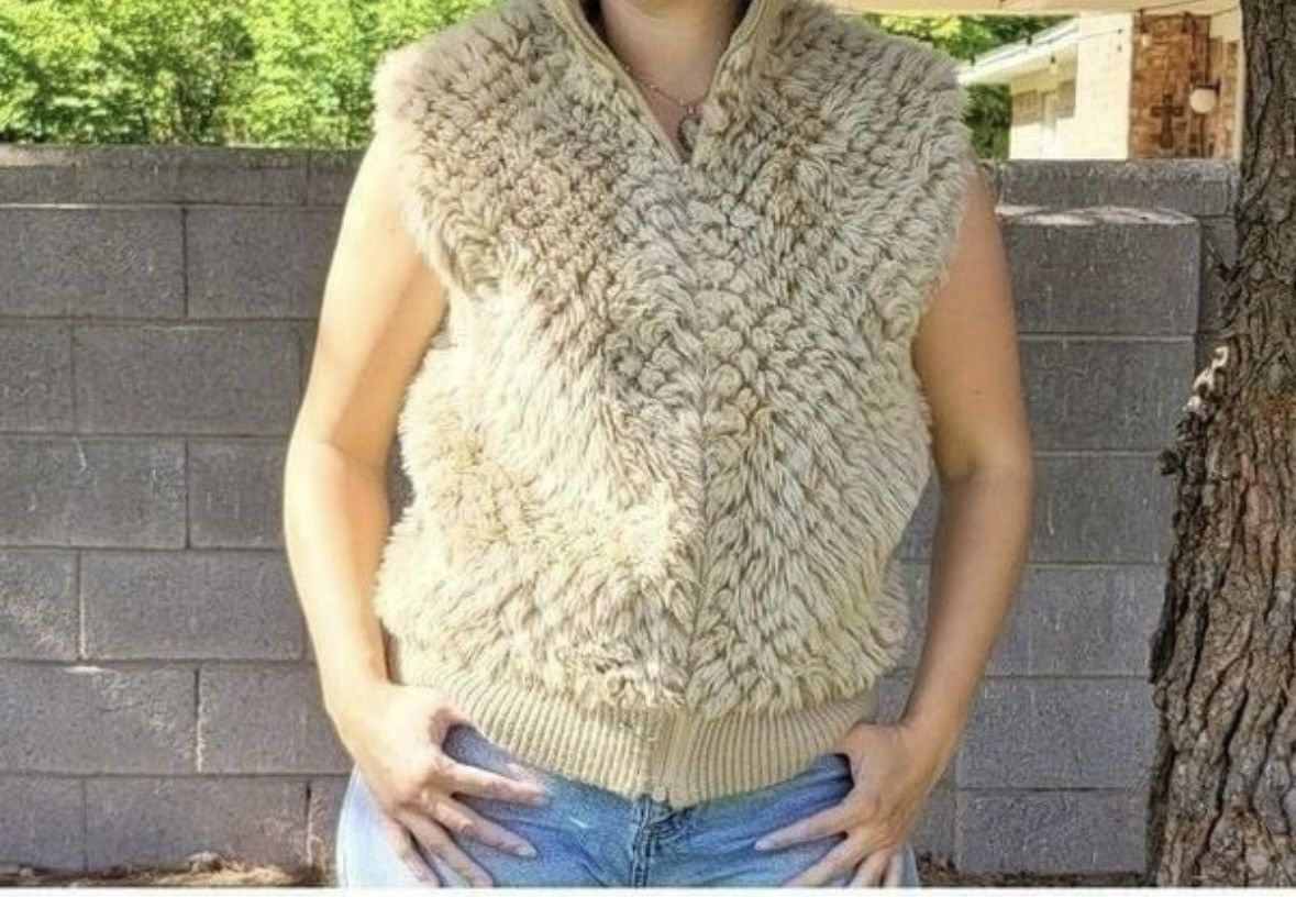 Other Vintage furry vest sweater Betmar medium sandy brown retro Size M / US 6-8 / IT 42-44 - 4 Thumbnail
