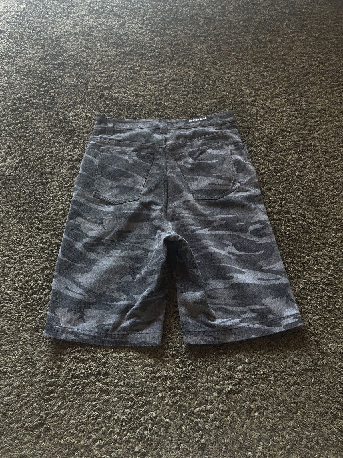 Balenciaga SS20 Balenciaga Skater Denim Camo Blue Black Grey Shorts Size US 32 / EU 48 - 4 Thumbnail
