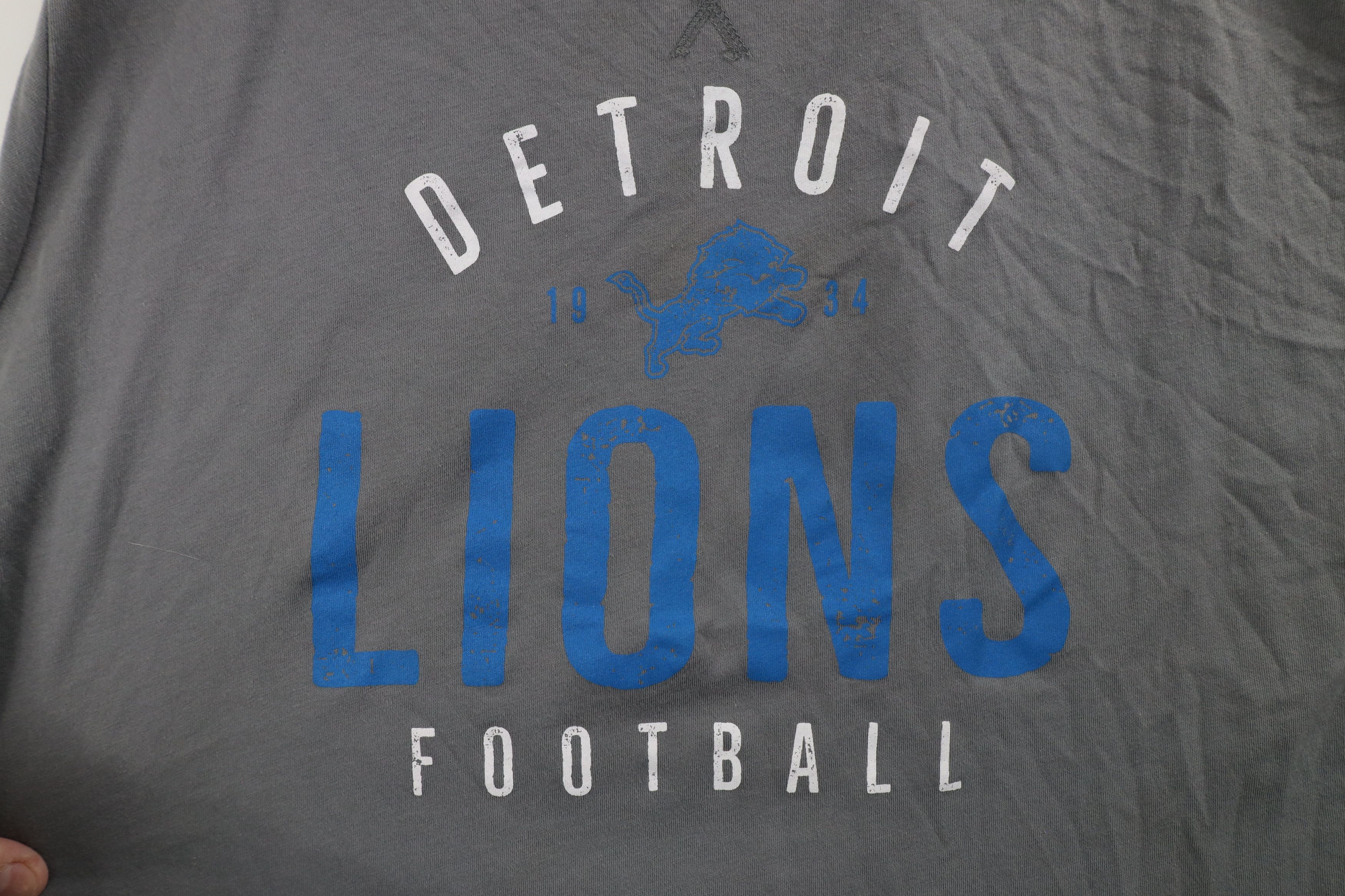 Vintage Vintage Y2K NFL Detroit Lions Football Short Sleeve T-Shirt Size US XXL / EU 58 / 5 - 4 Thumbnail