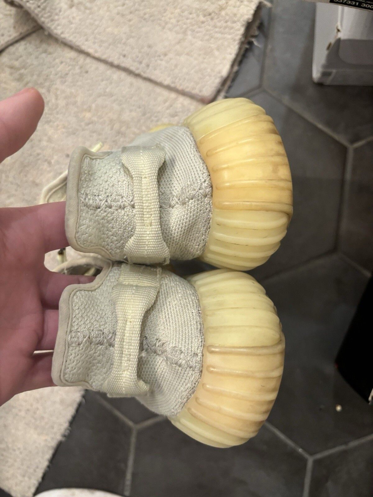 Yeezy adidas Yeezy Boost 350 V2 Butter Size US 8.5 / EU 41-42 - 4 Thumbnail
