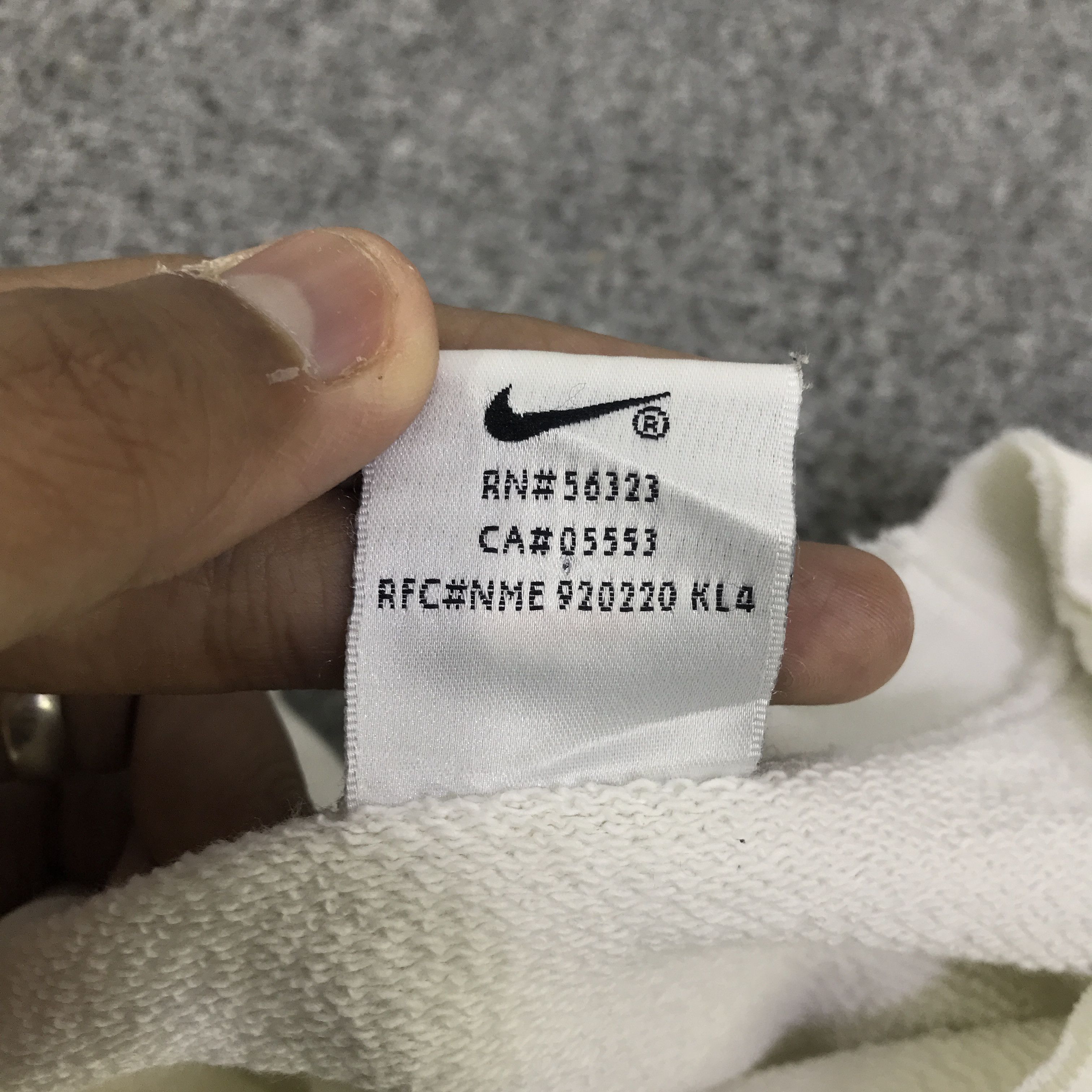 Nike 90s Nike Distressed sweatshirts K127B8 Size US M / EU 48-50 / 2 - 13 Thumbnail