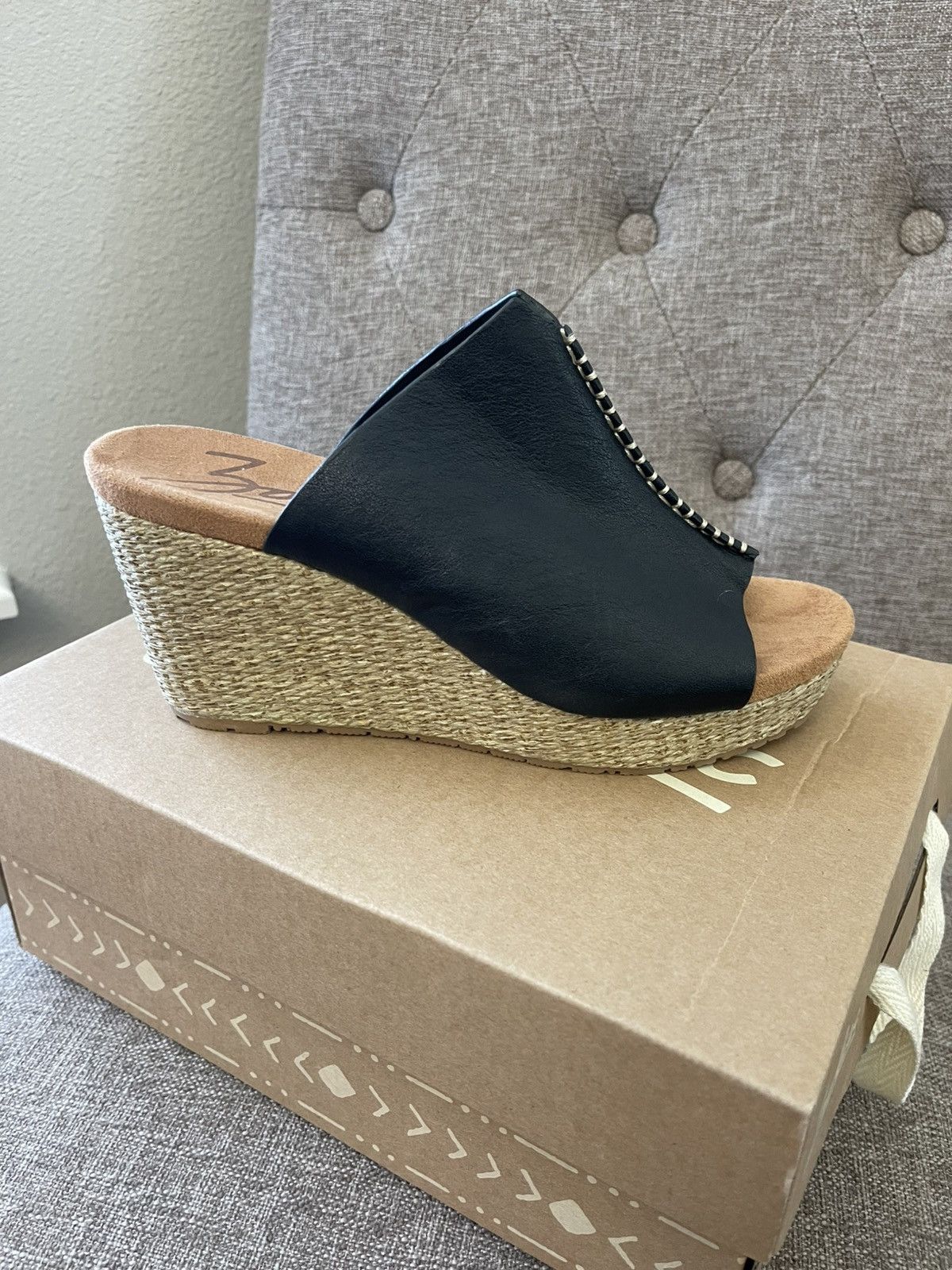 Other Zodiac Perla wedge sandals size 7 black leather slip on NEW Size US 7 / IT 37 - 1 Thumbnail