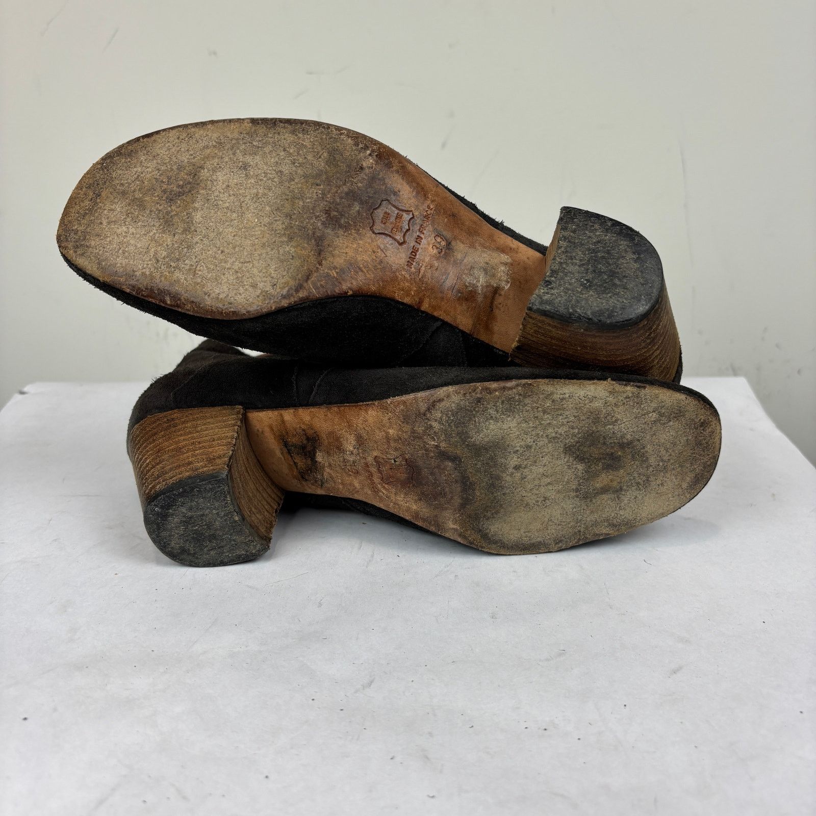 Isabel Marant Isabel Marant Dicker Suede Brown Block Heel Booties 39 US 9 Size US 9 / IT 39 - 8 Thumbnail