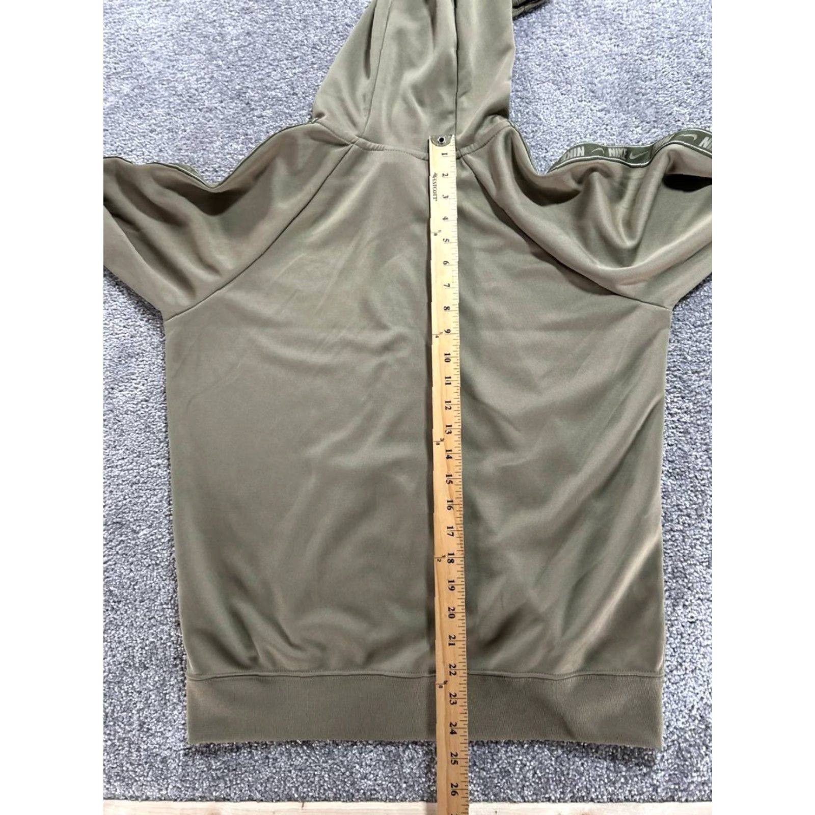 Nike Nike Hoodie Mens Medium Green Running Pullover Center Swoosh Size US M / EU 48-50 / 2 - 7 Thumbnail