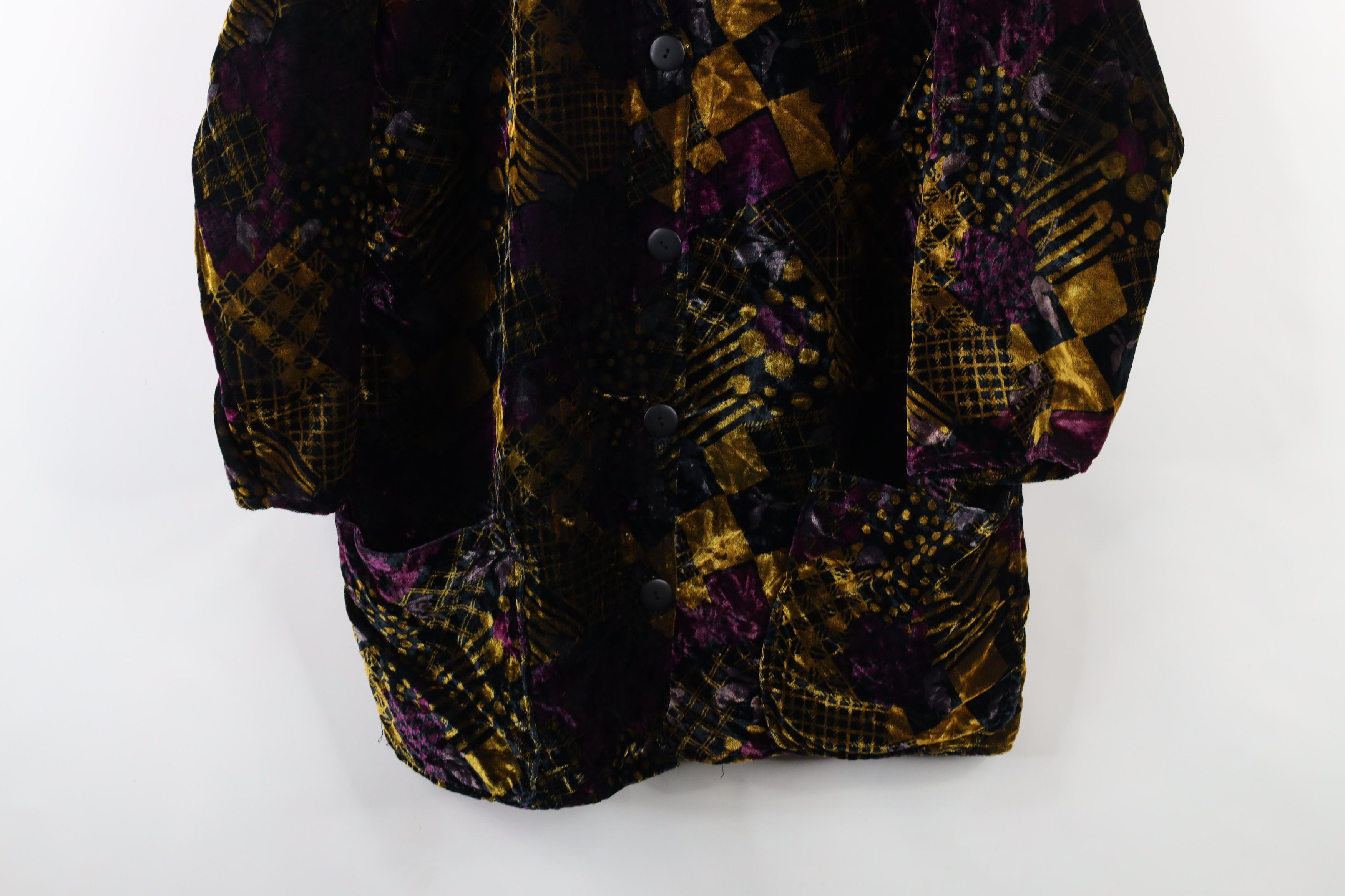 Vintage Vintage 90s Streetwear Velour Abstract Button Jacket USA Size XL / US 12-14 / IT 48-50 - 3 Thumbnail