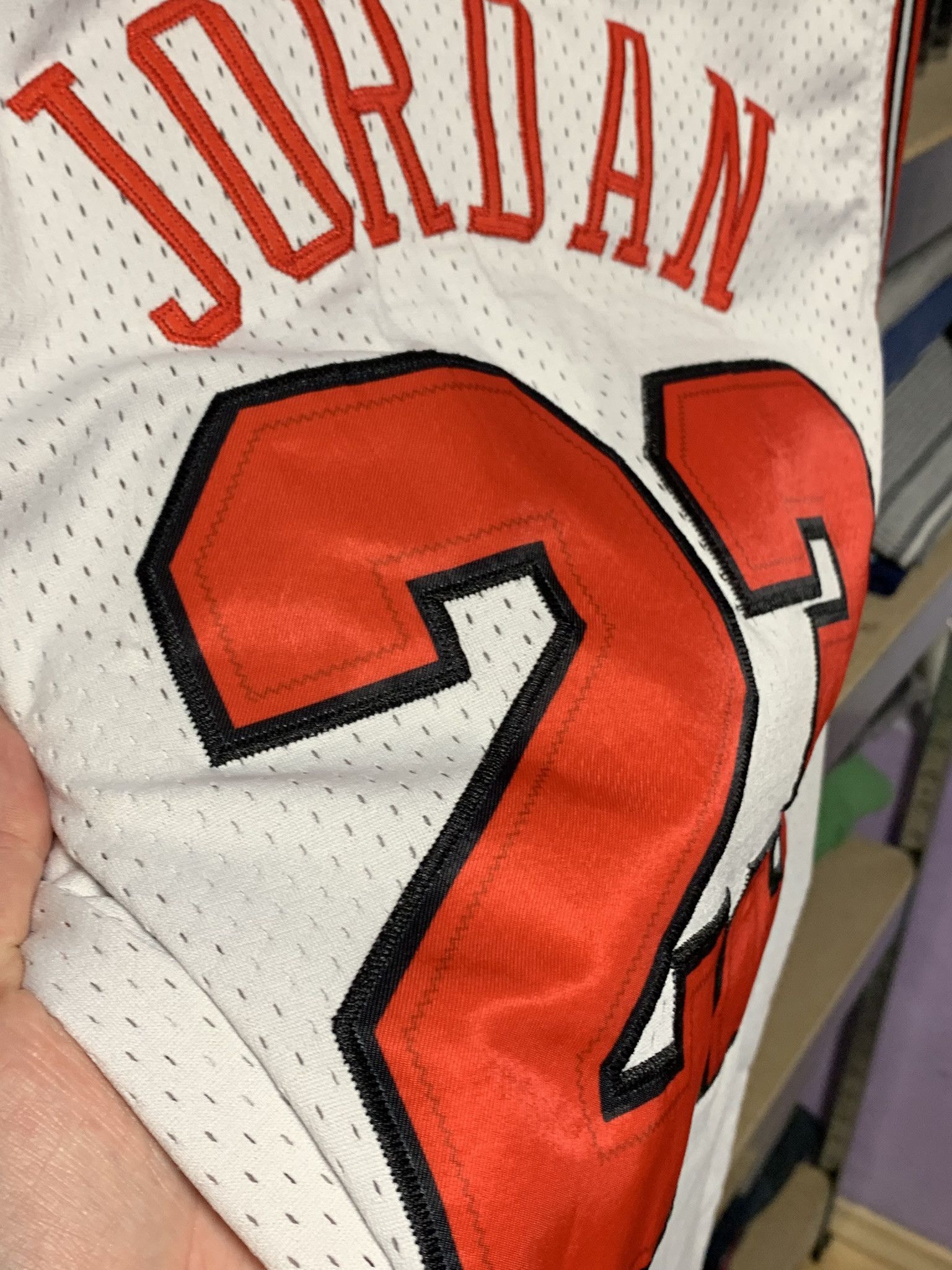 Nike Vintage Nike Chicago Bulls NBA Jersey Jordan #23 XL Size US XL / EU 56 / 4 - 20 Thumbnail