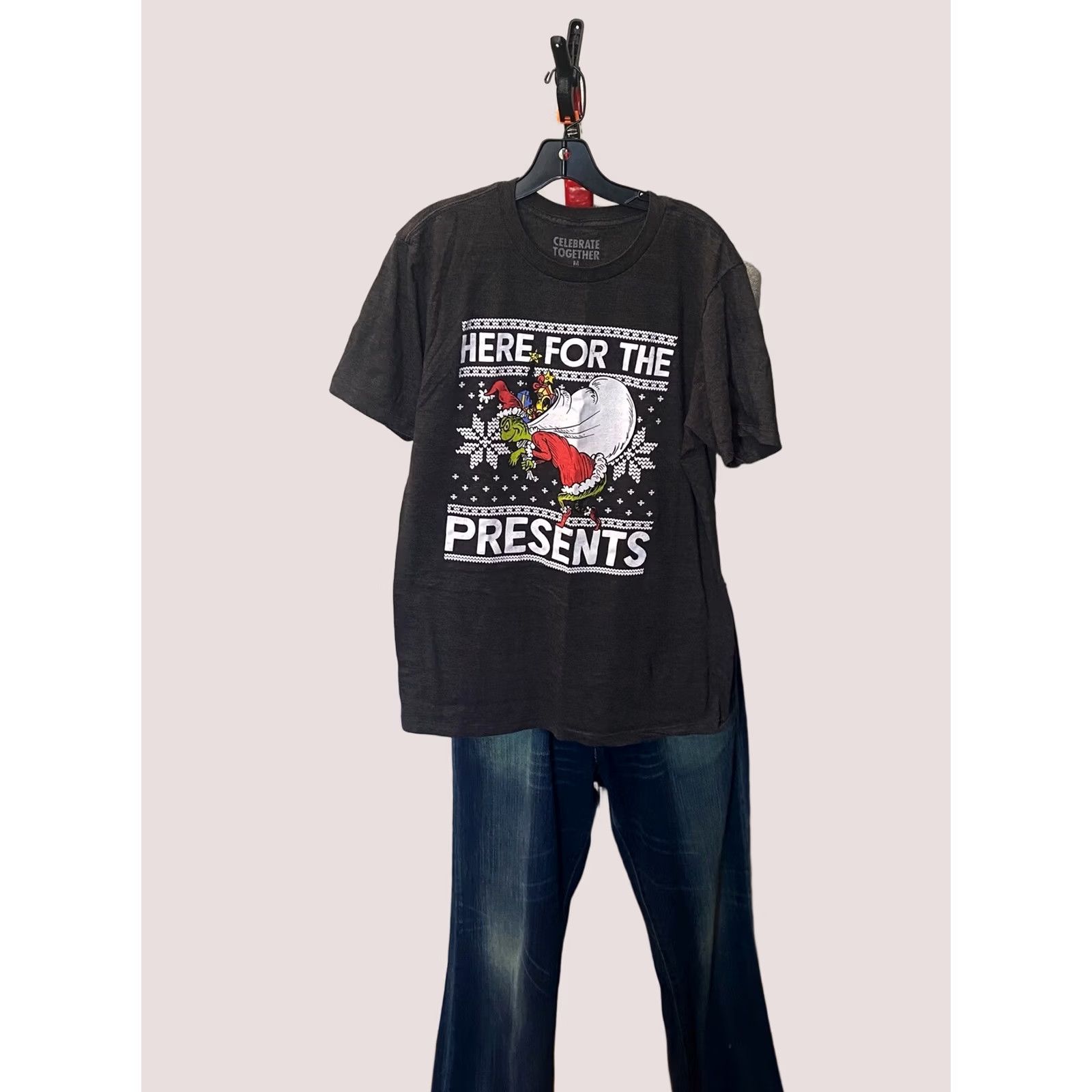 Vintage Celebrate Together Grinch Fear For The Presents Christmas Snowflake T SHIRT Med Shirt Mens Vest Size US M / EU 48-50 / 2 - 1 Thumbnail