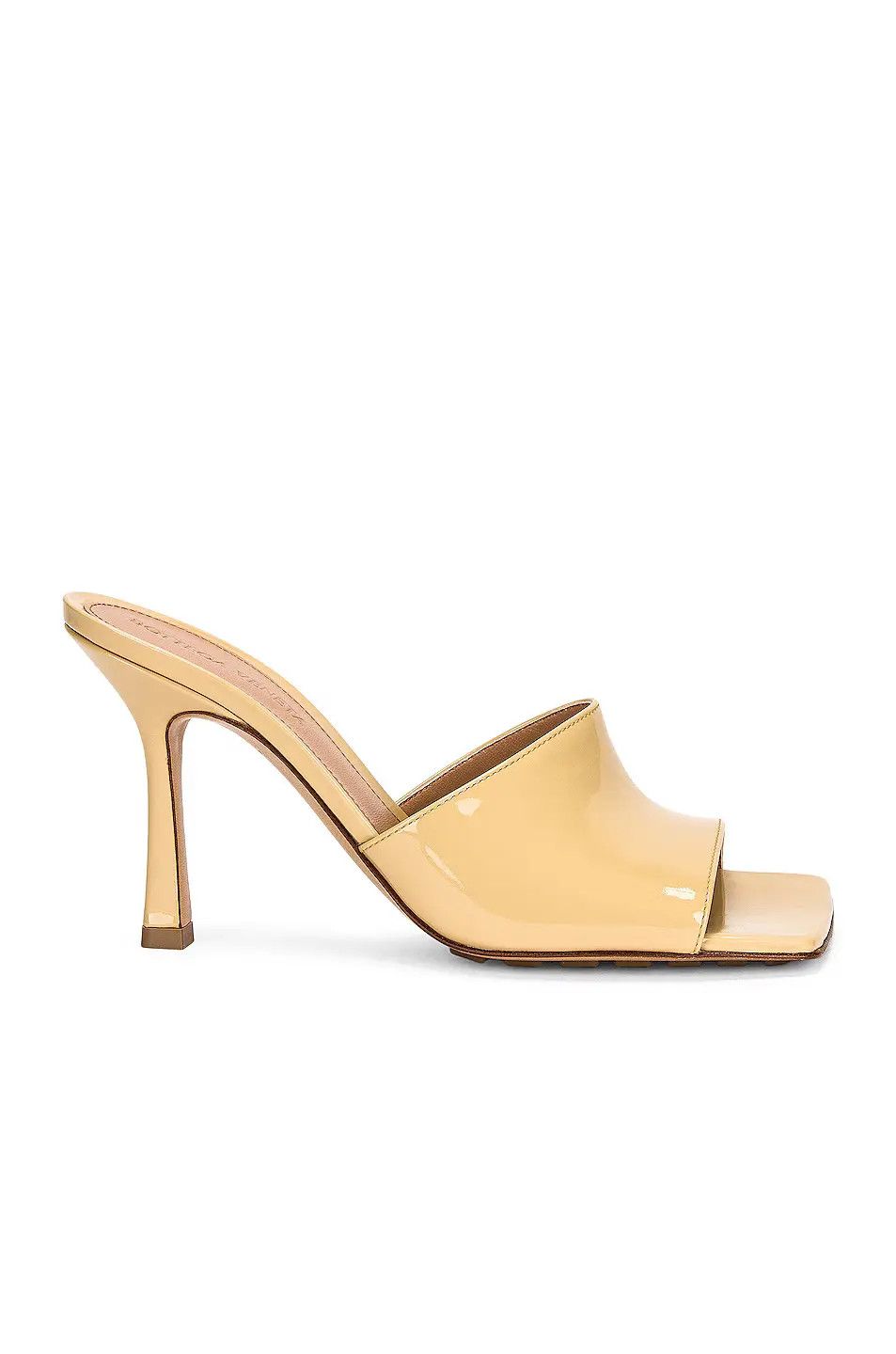 Bottega Veneta o1bcso1str0924 Sandals in Beige Size US 5.5 / IT 35.5 - 1 Thumbnail