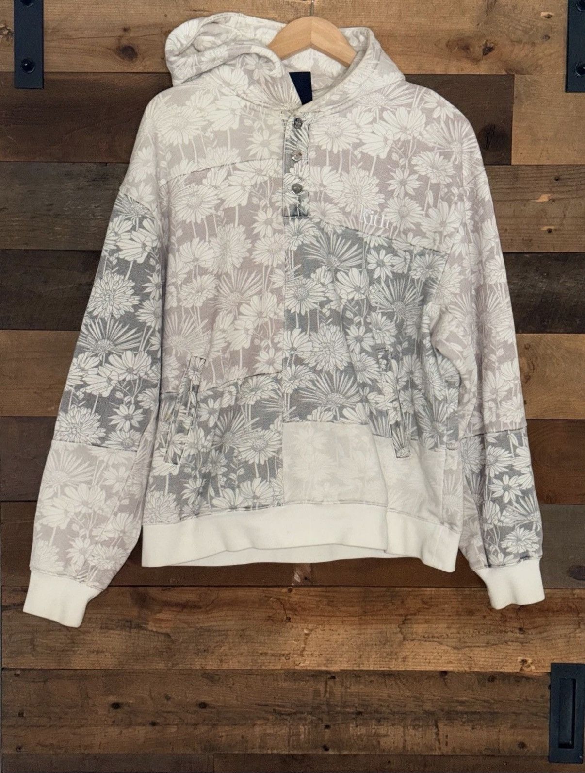Kith Kith Floral Patchwork Quinn Henley Hoodie Size M / US 6-8 / IT 42-44 - 1 Thumbnail
