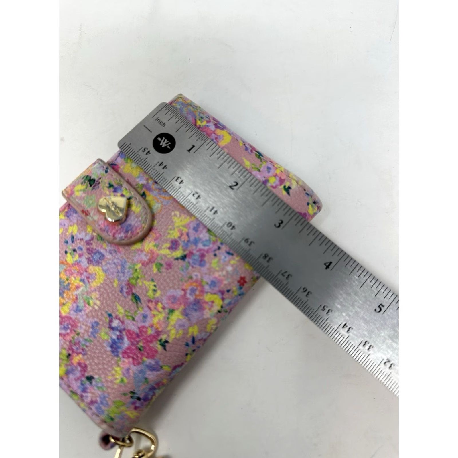 Betsey Johnson Betsey Johnson Wallet Pink Floral Card Holder ID Window Heart Magnetic Clutch Mini Wristlet Women Size ONE SIZE - 4 Thumbnail