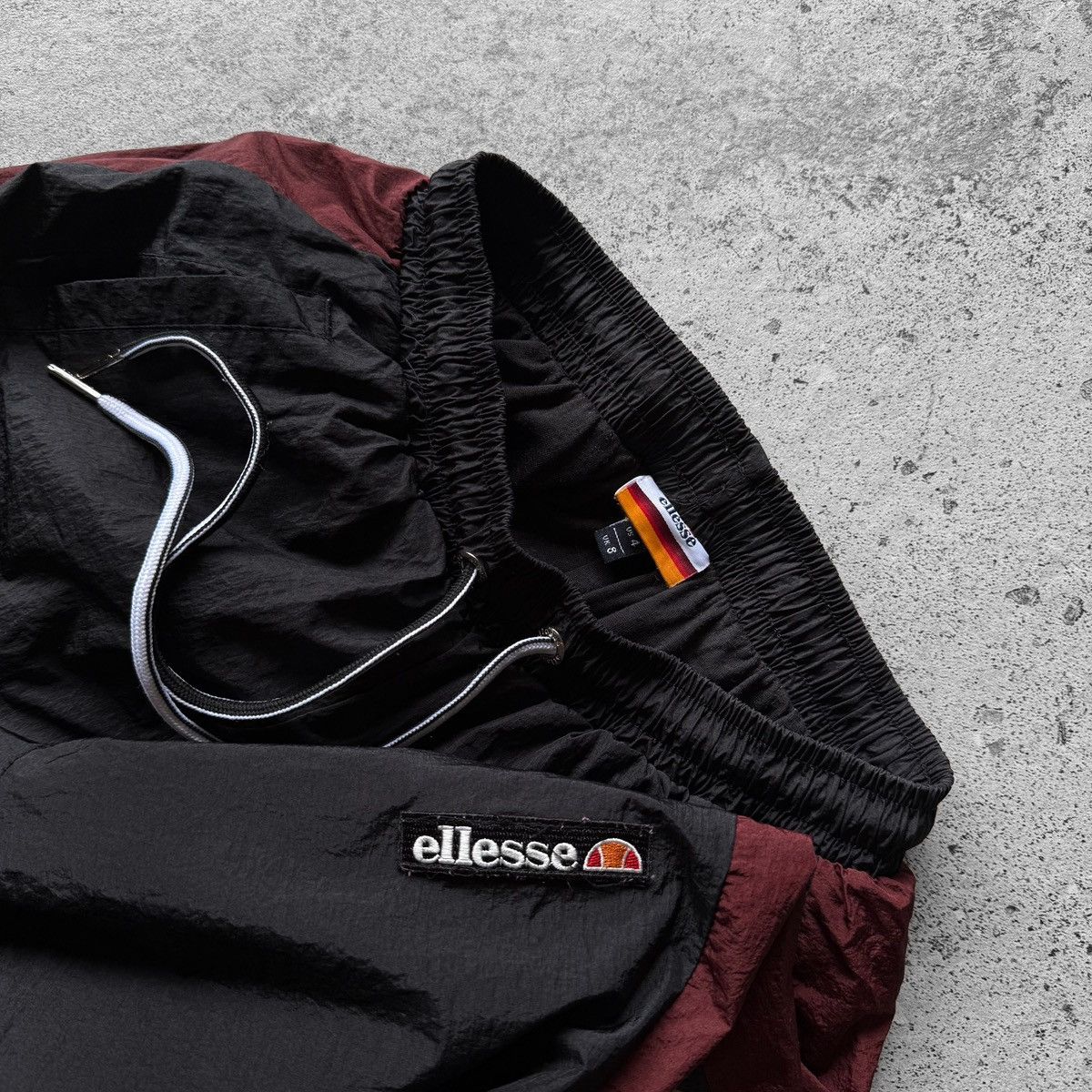 Ellesse Ellesse Womens Black Burgundy Nylon Track Pants Pockets Logo Size 27" / US 4 / IT 40 - 7 Thumbnail