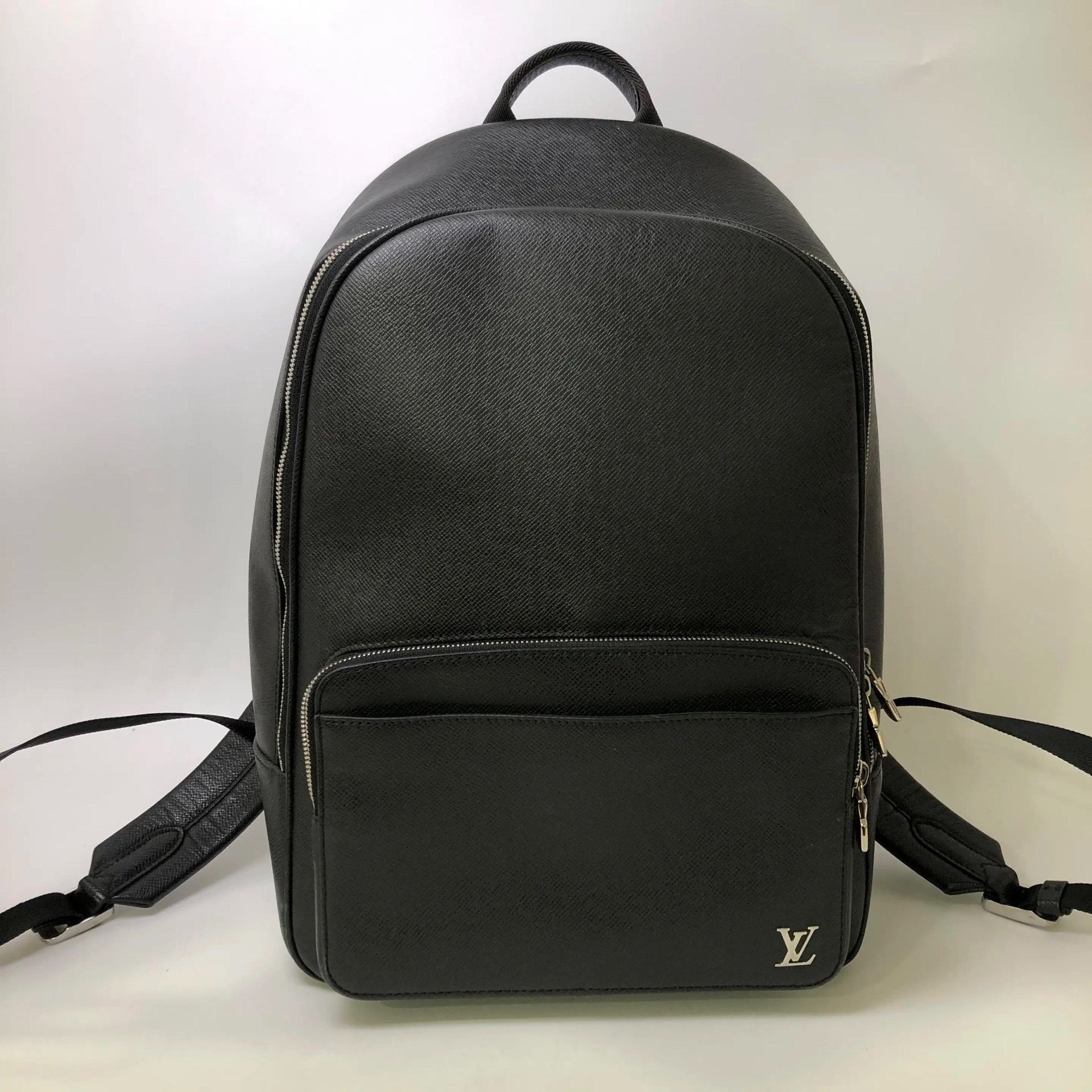 Louis Vuitton Pre-loved Bag Very good condition Size ONE SIZE - 1 Thumbnail