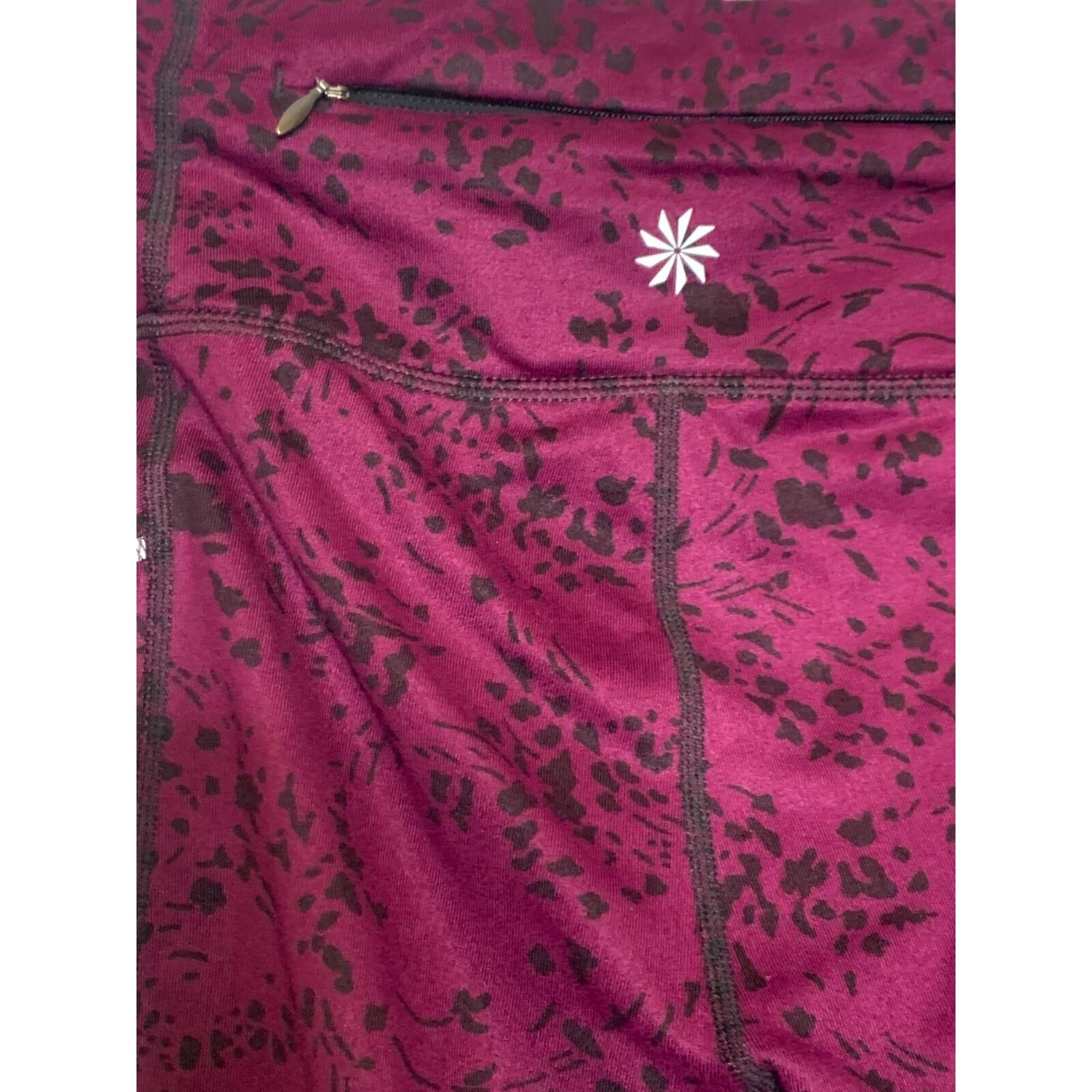 Athleta Athleta red wine and black crop pockets leggings size XS Size 26" / US 2 / IT 38 - 3 Thumbnail
