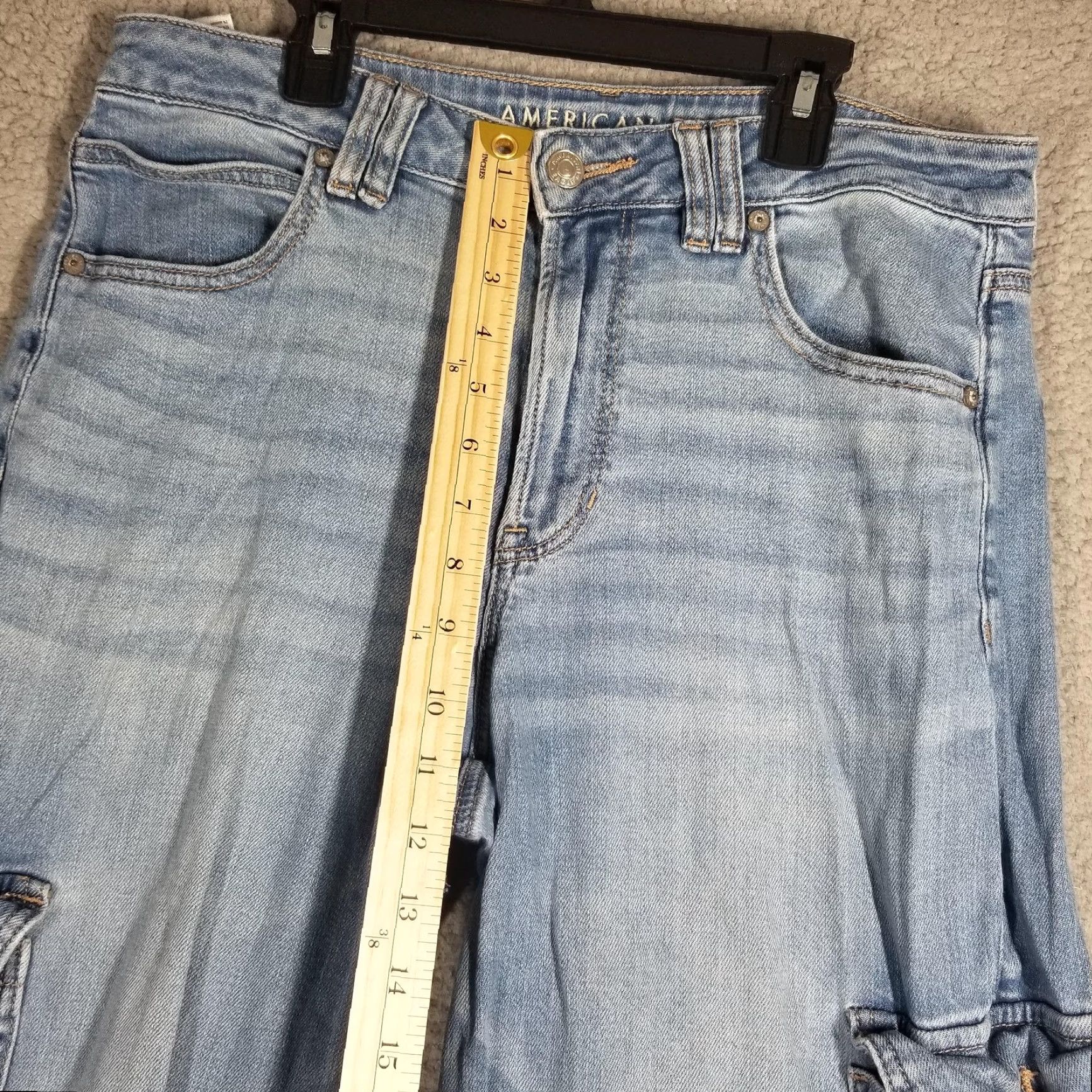 American Eagle Outfitters American Eagle Jeans Womens 8 Light Blue Wide Leg Cargo Denim Dreamy Drape Size 30" / US 8 / IT 44 - 6 Thumbnail