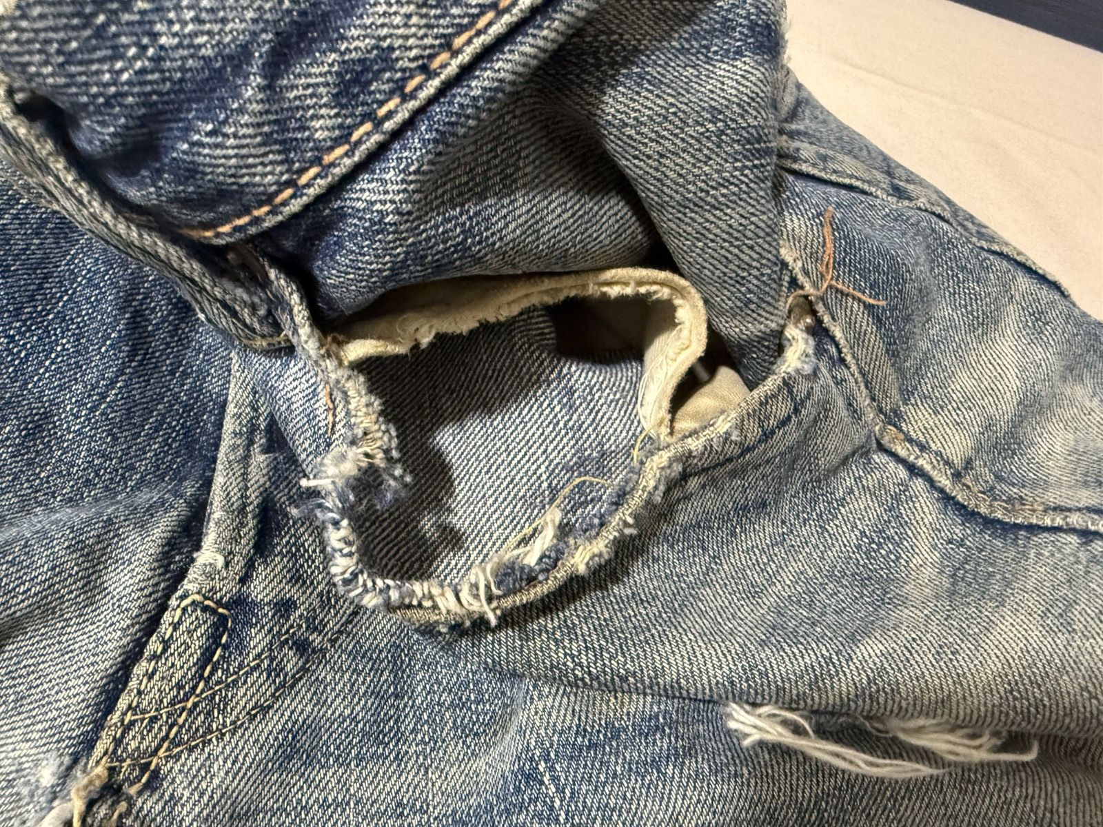 Japanese Brand Heavily Distressed Fullcount Selvedge Denim Size US 33 - 8 Thumbnail