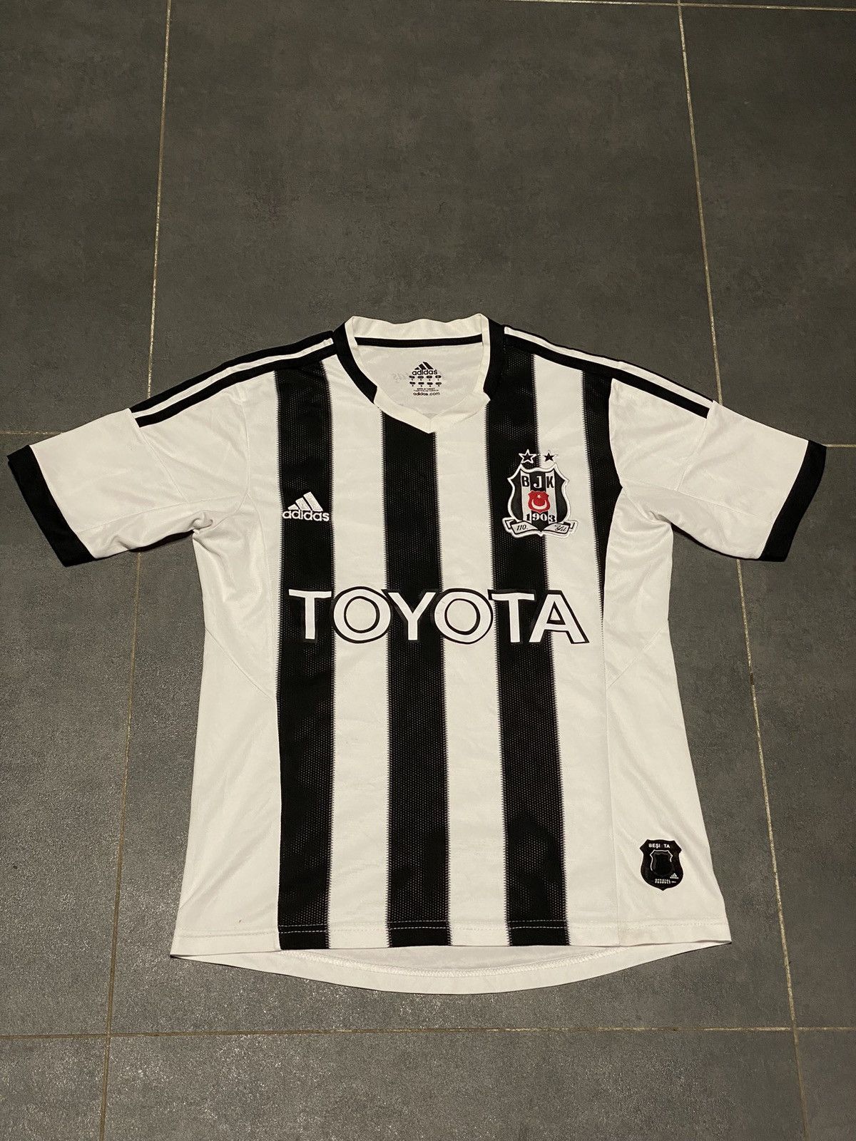Adidas Jersey Besiktas adidas bjk 1903 Size US S / EU 44-46 / 1 - 3 Thumbnail