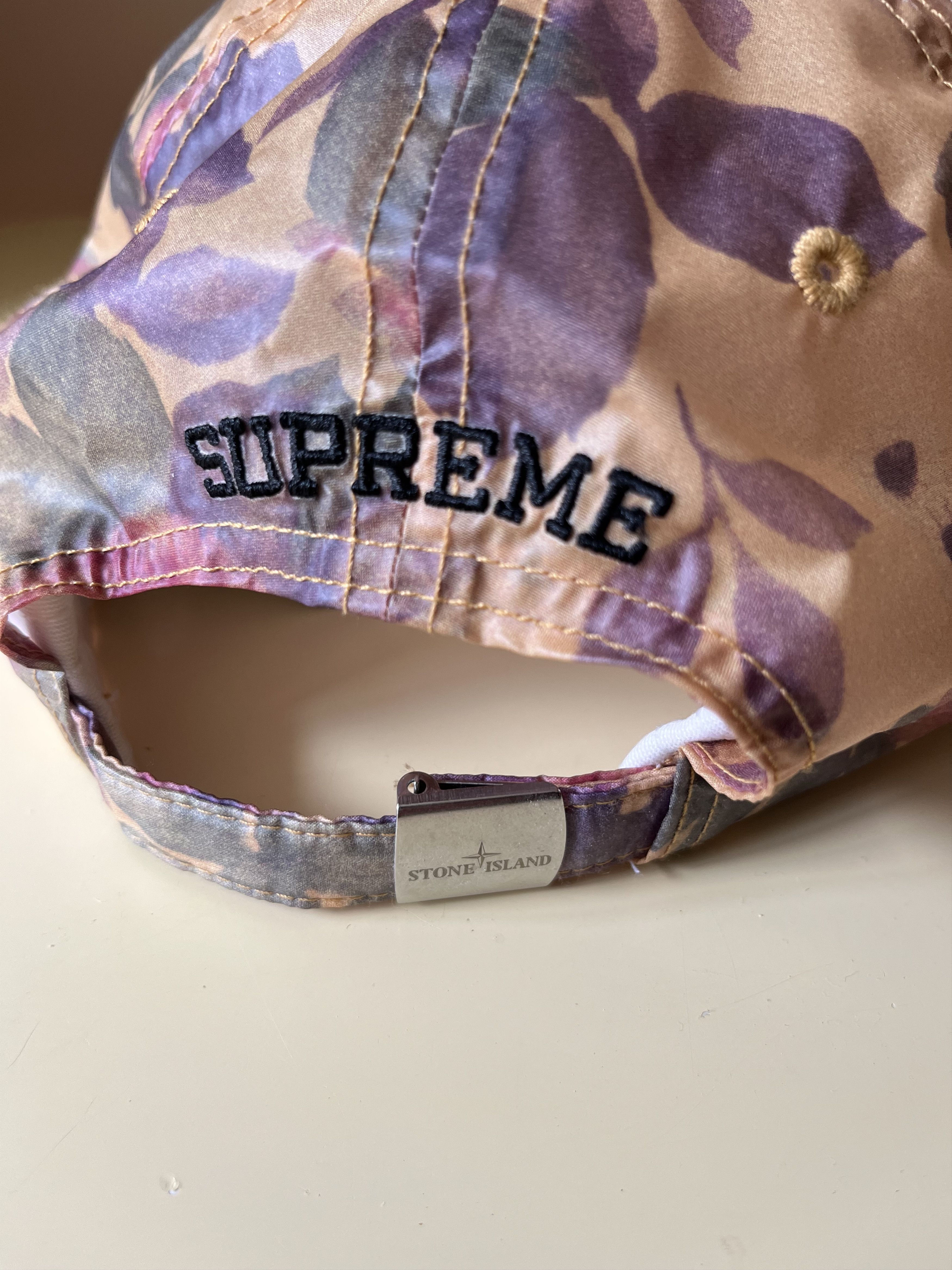 Stone Island × Supreme Supreme x Stone Island Lany 6 Panel Cap Floral Size ONE SIZE - 3 Thumbnail
