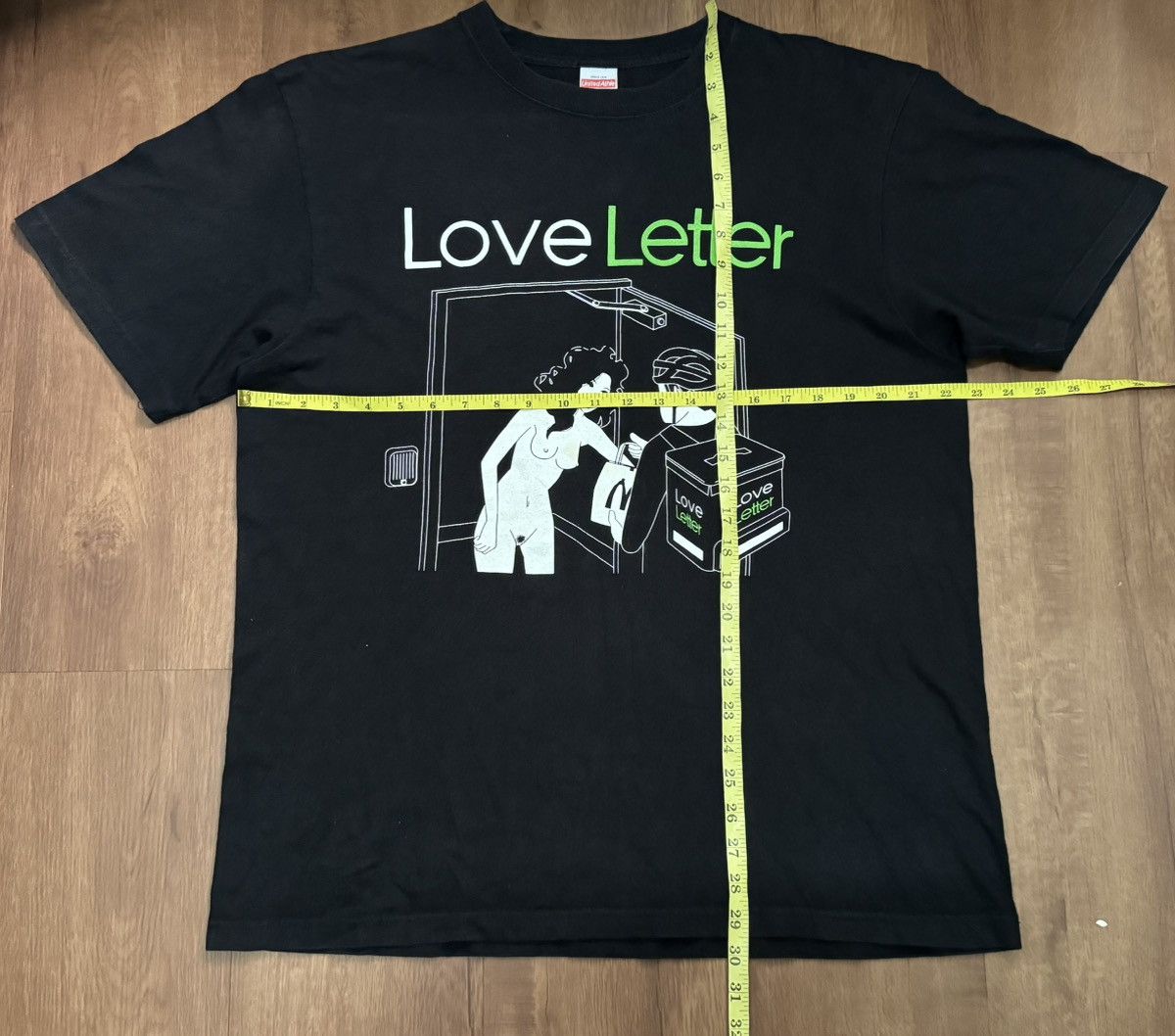 Vintage Rare ! Vintage Naked Women Arts Love Letter T-Shirt Size US XL / EU 56 / 4 - 5 Thumbnail