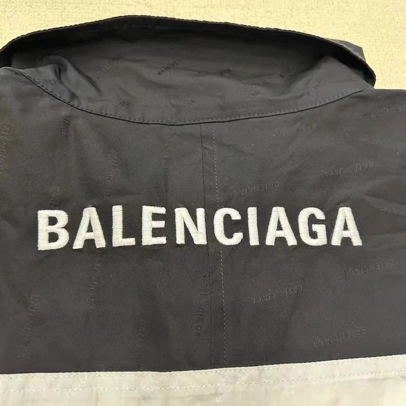 Balenciaga Balenciaga Black and white jacket Size US S / EU 44-46 / 1 - 4 Thumbnail