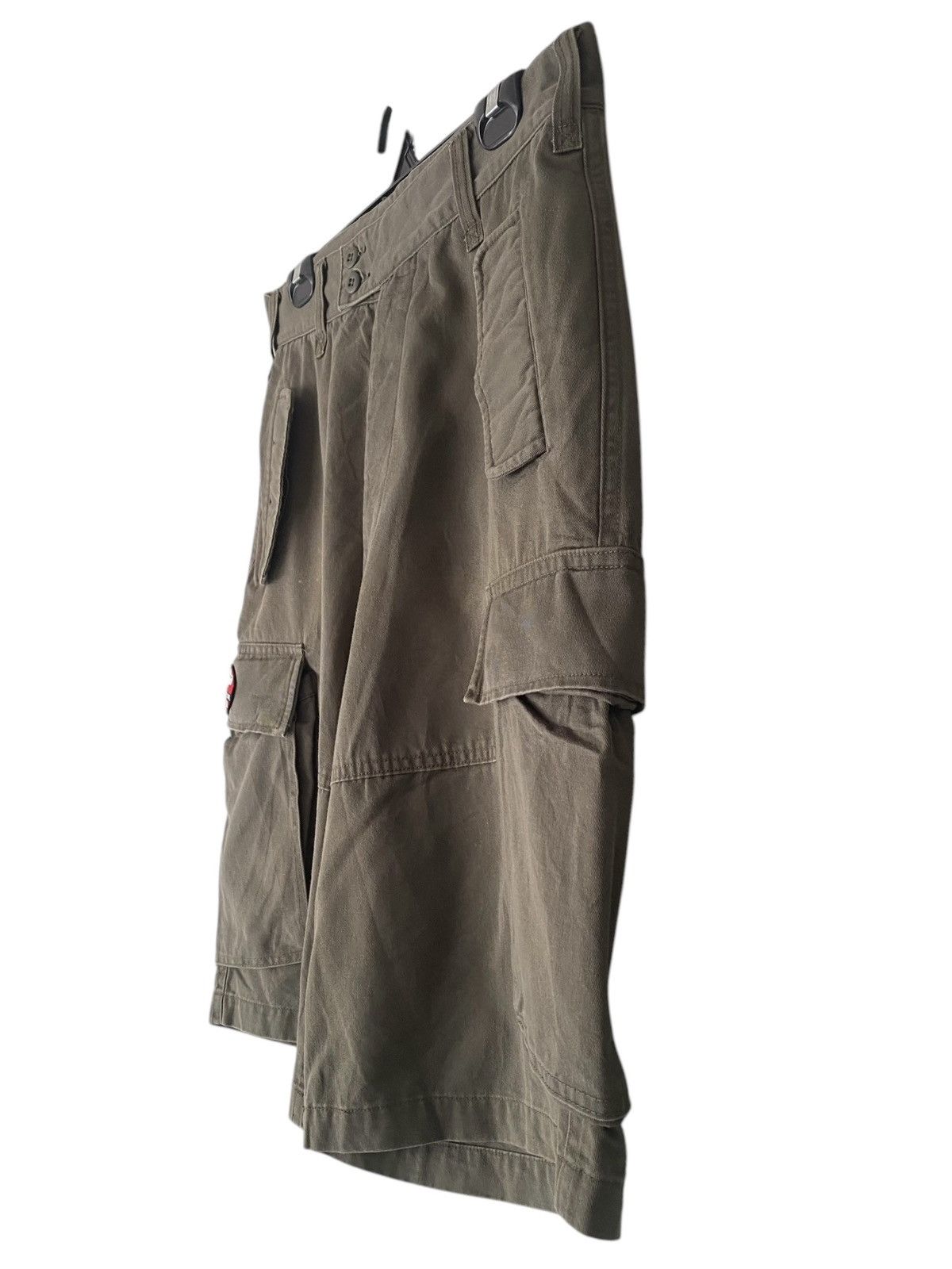 SATAN ARBEIT Short Pant Cargo