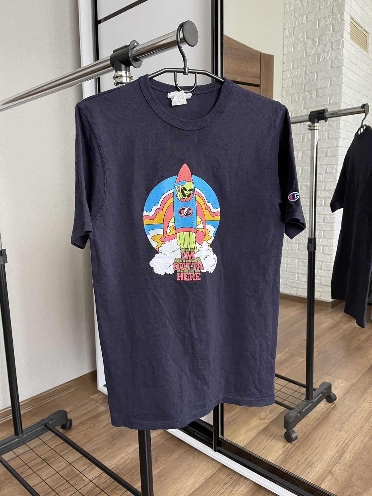 Champion Champion UFO T-Shirt Tee I’m Outta Here Size US S / EU 44-46 / 1 - 3 Thumbnail